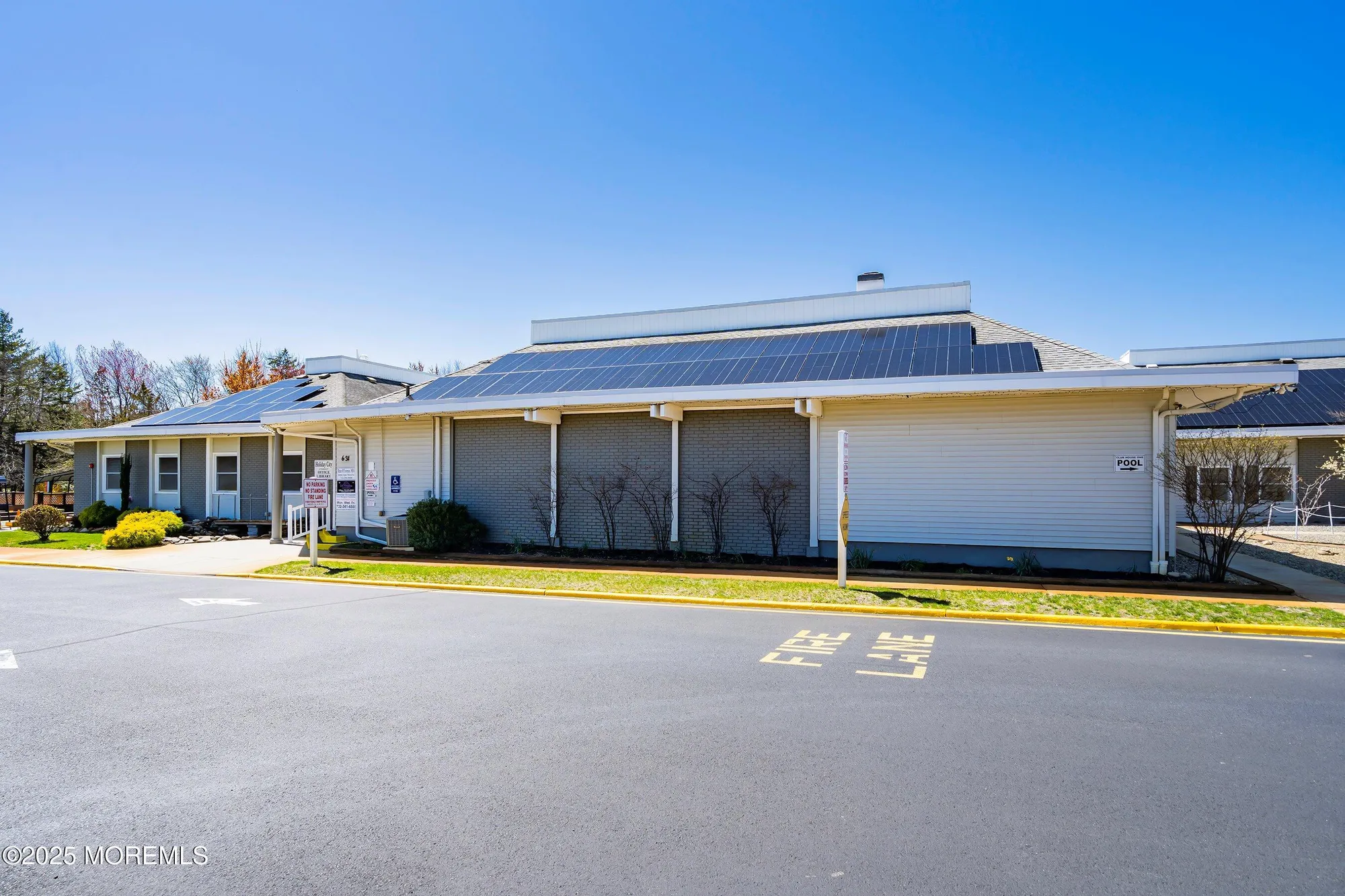 Property Slideshow image 30 of 50 | 24 port royal dr, Toms River, NJ, 08757