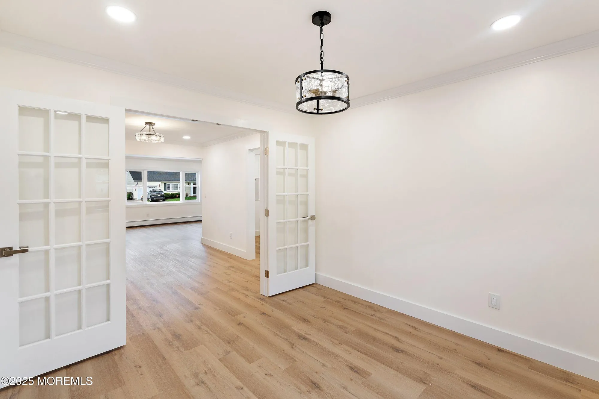 Property Slideshow image 9 of 31 | 119 castleton dr, Toms River, NJ, 08757