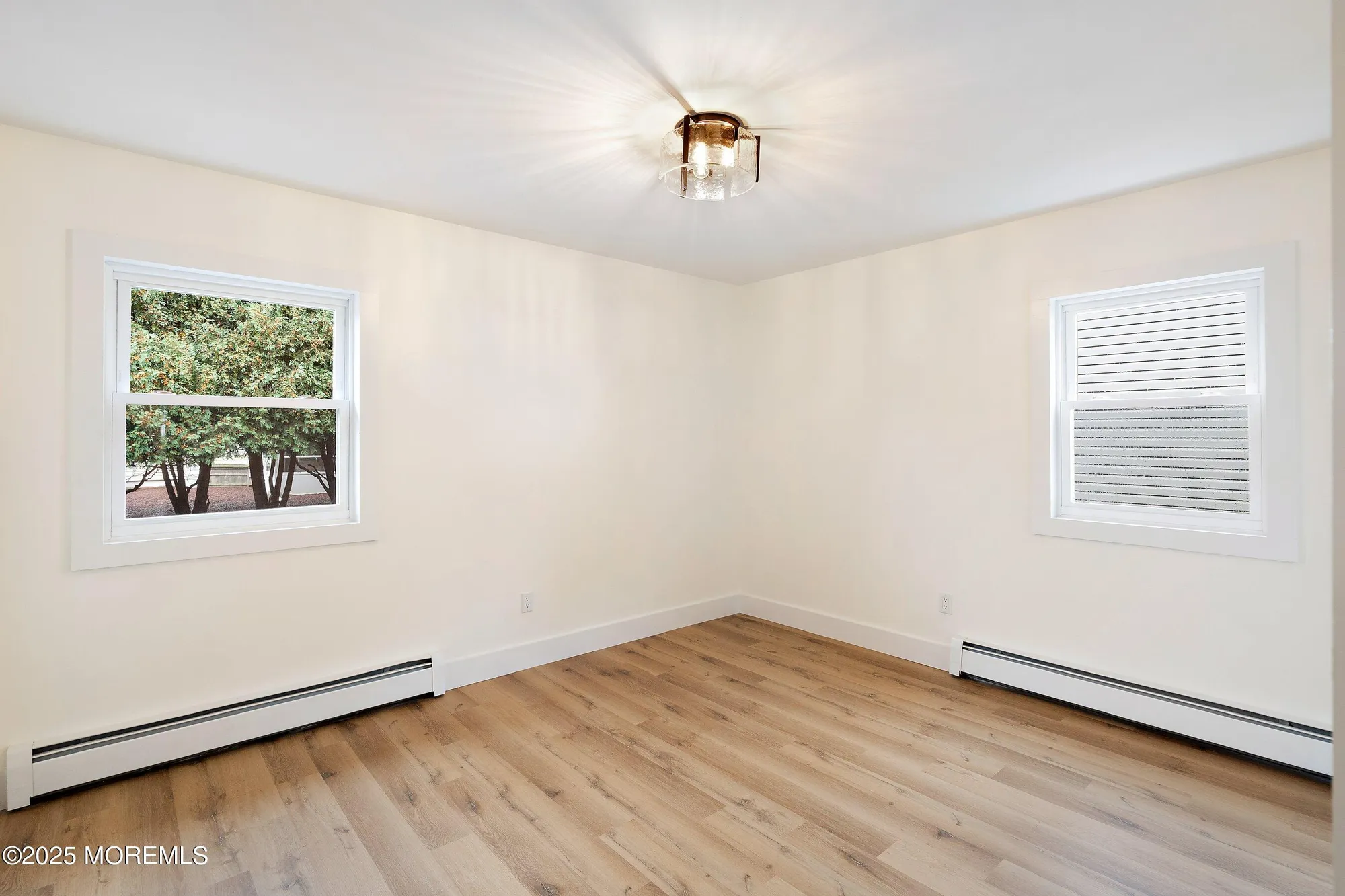 Property Slideshow image 19 of 31 | 119 castleton dr, Toms River, NJ, 08757