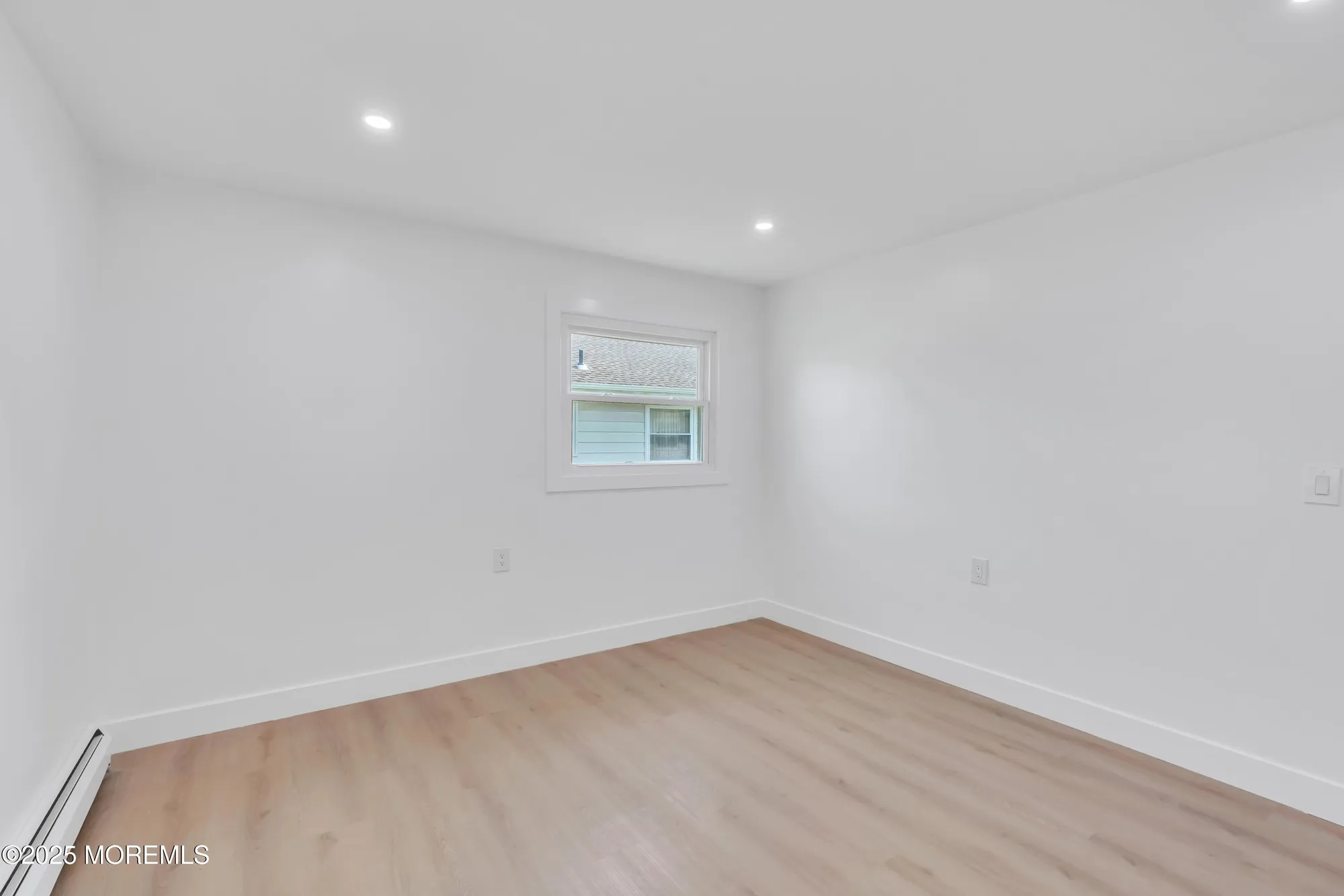 Property Slideshow image 21 of 34 | 332 curacao st, Toms River, NJ, 08757