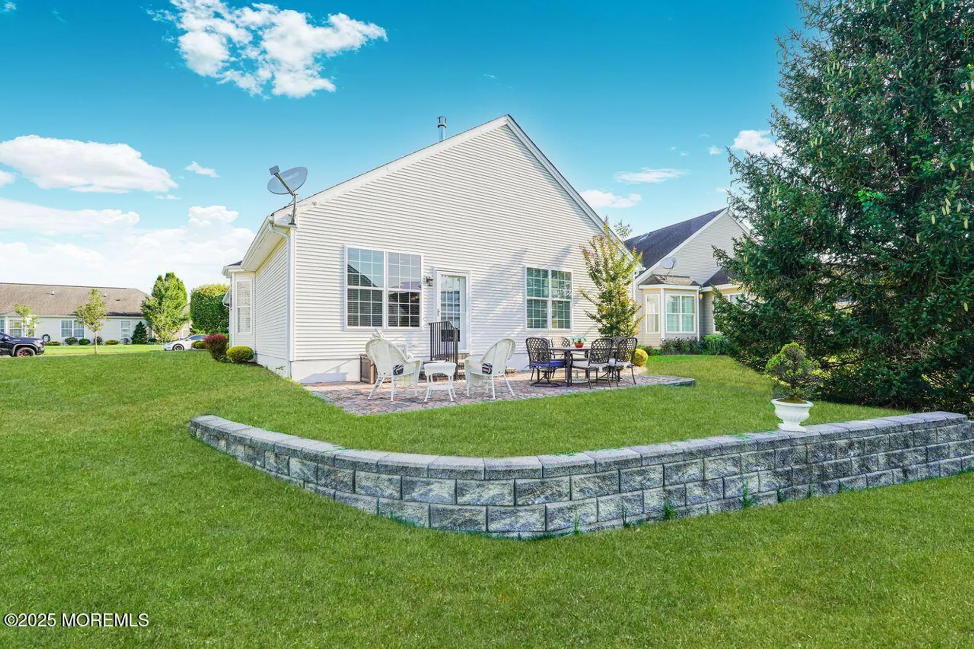 Property Slideshow image 28 of 30 | 43 stamford dr, Jackson, NJ, 08527