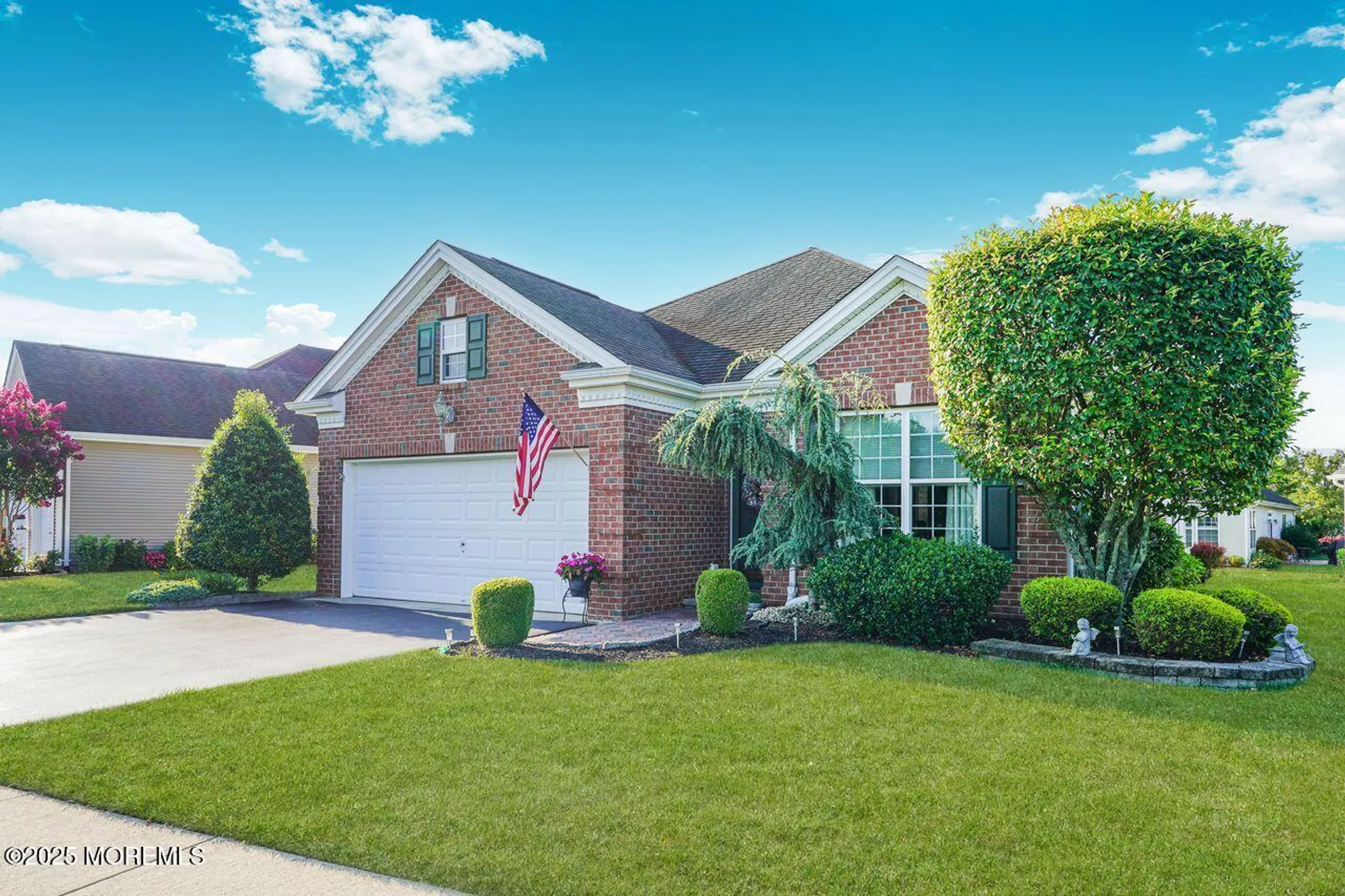 Property Slideshow image 2 of 30 | 43 stamford dr, Jackson, NJ, 08527