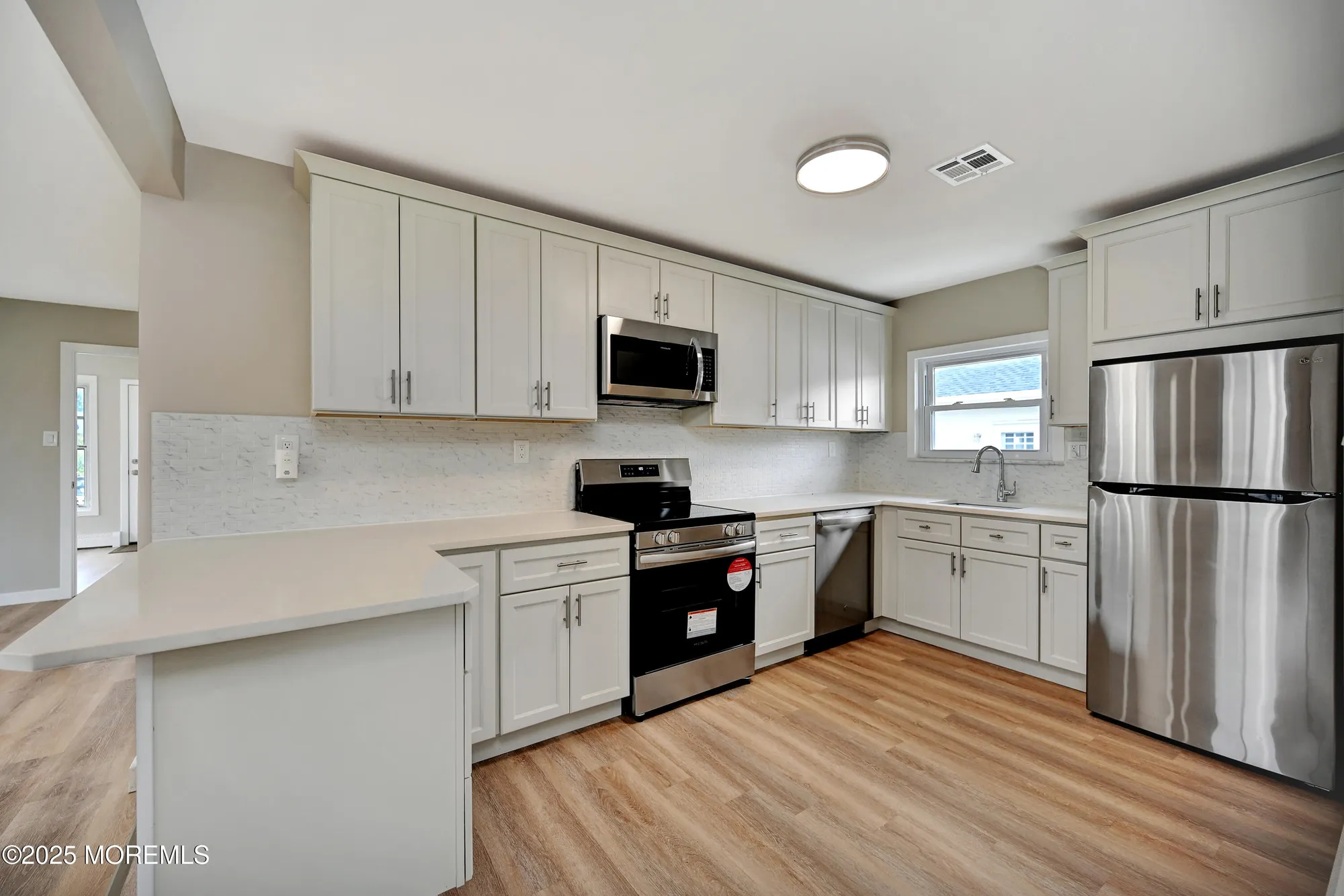 Property Slideshow image 11 of 31 | 343 barbados dr, Toms River, NJ, 08757