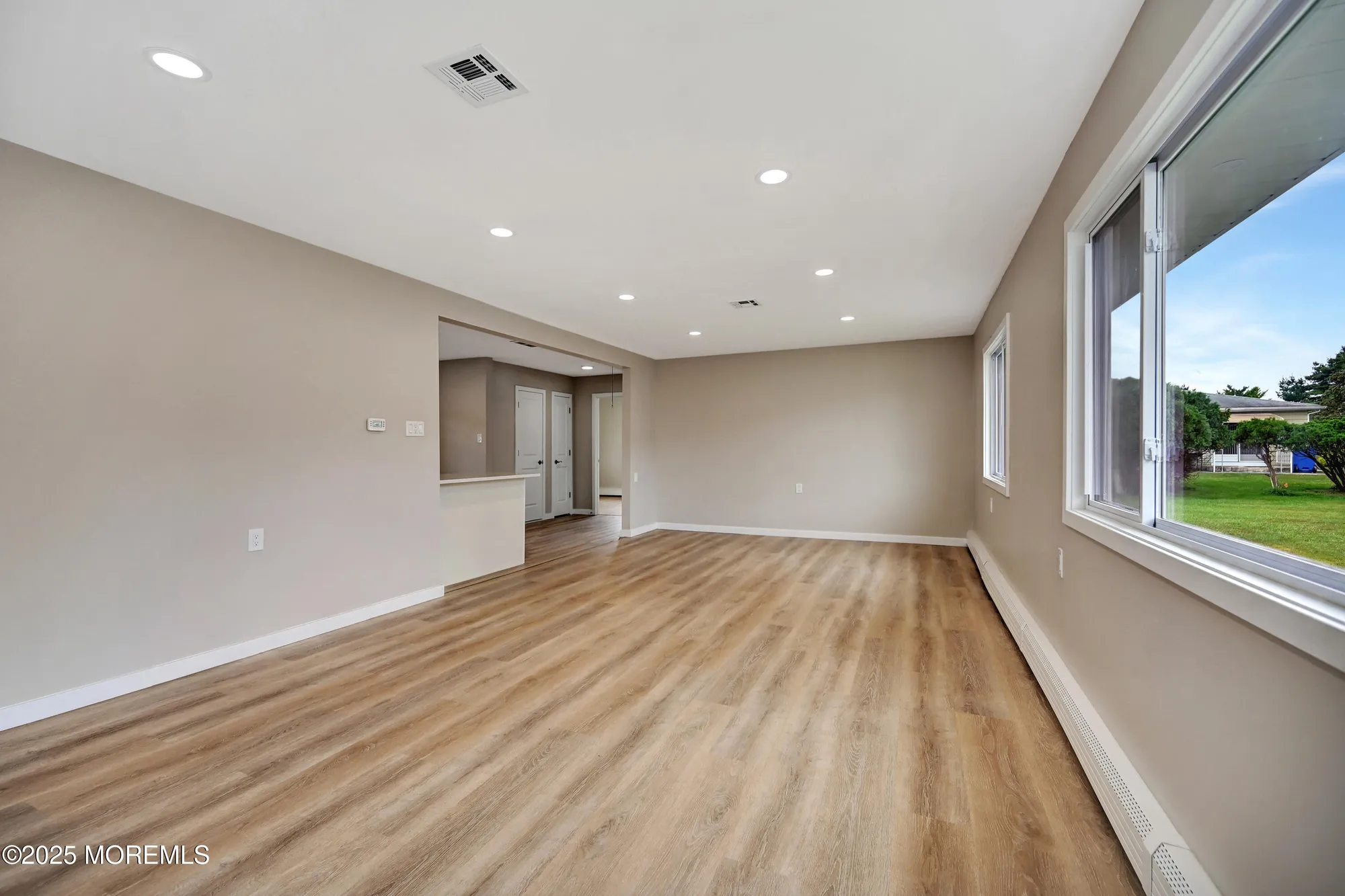 Property Slideshow image 7 of 31 | 343 barbados dr, Toms River, NJ, 08757