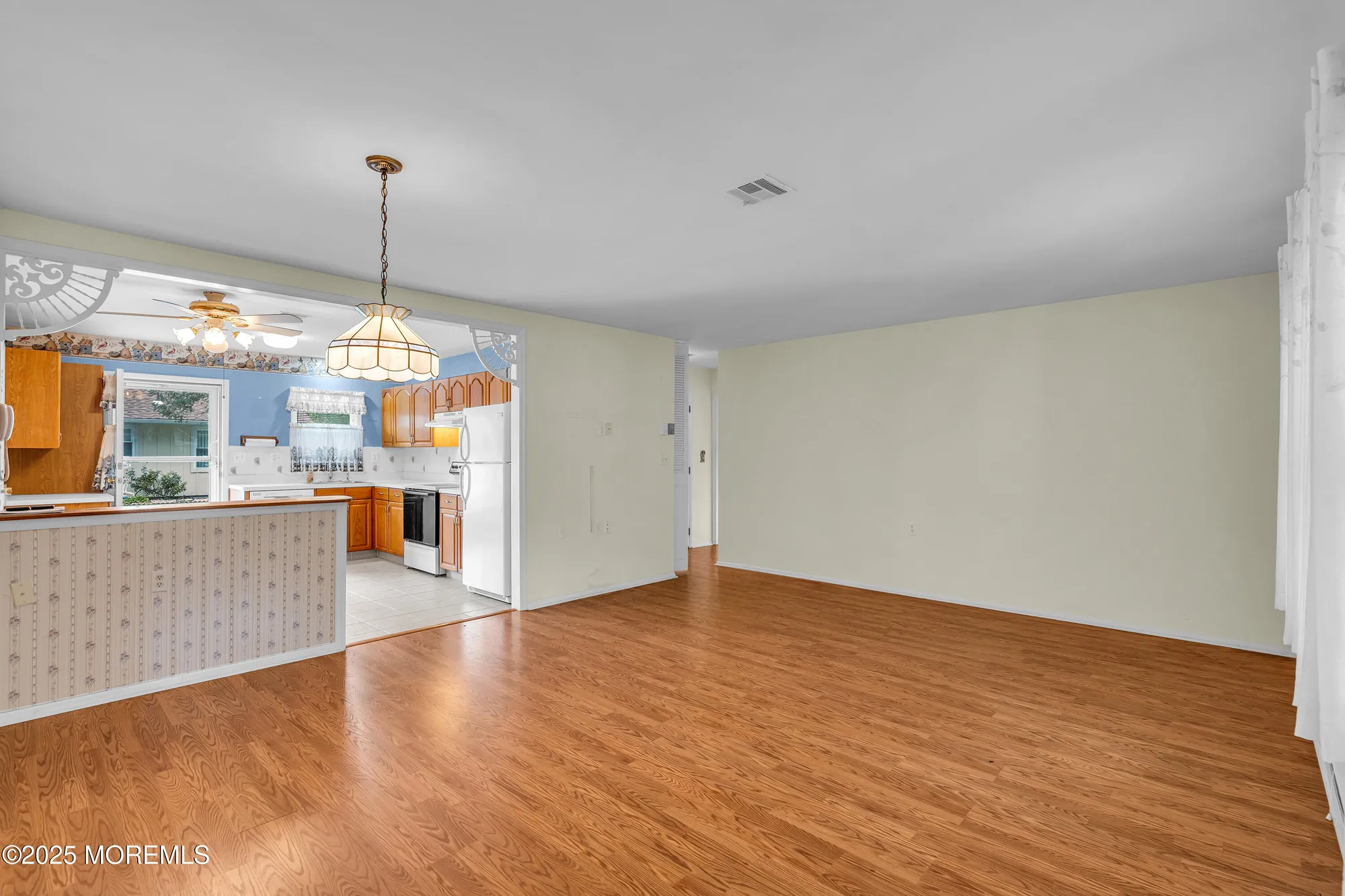 Property Slideshow image 6 of 15 | 232b buckingham ct b, Lakewood, NJ, 08701