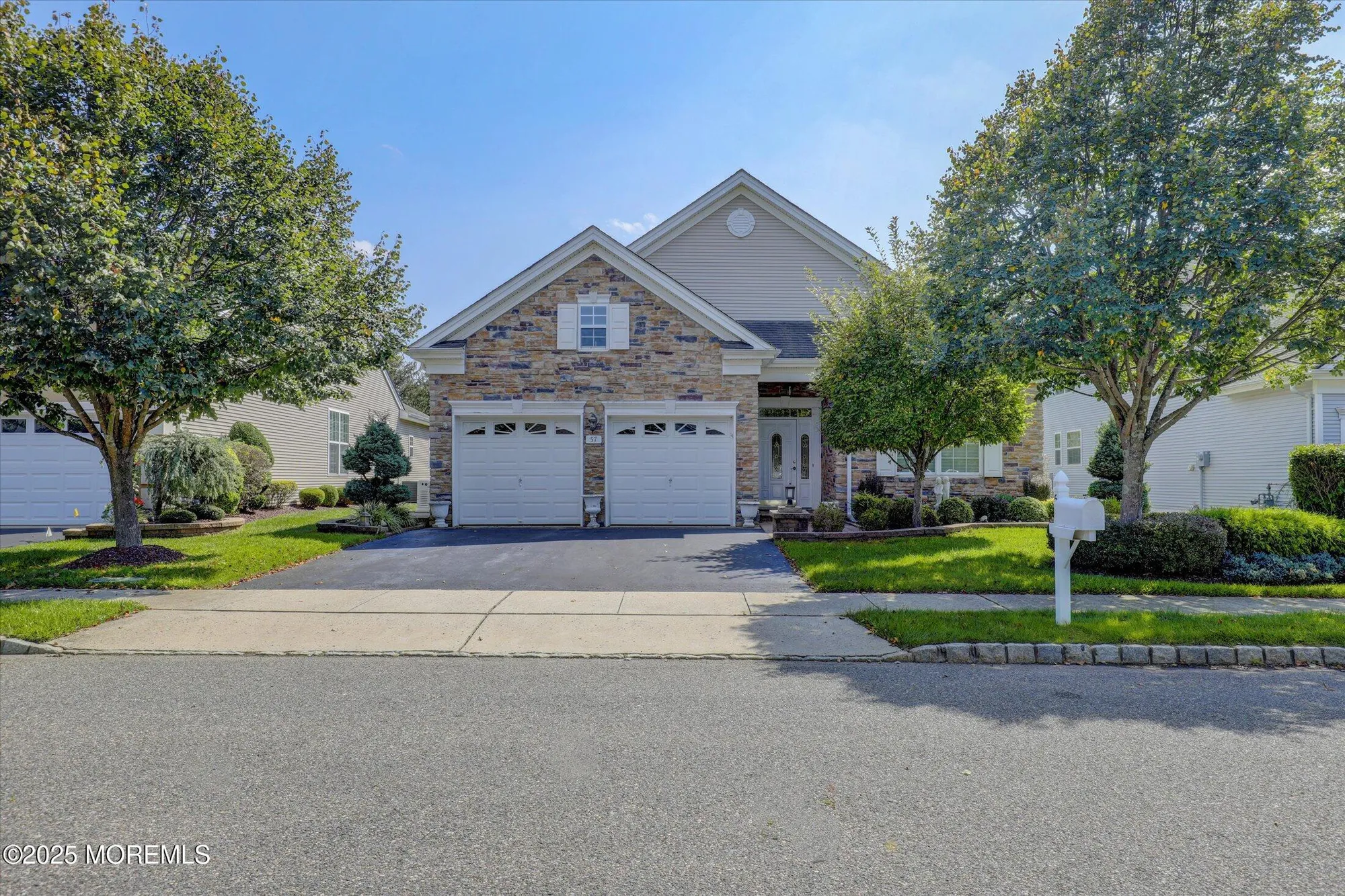 Property Slideshow image 34 of 53 | 57 carlisle dr, Jackson, NJ, 08527