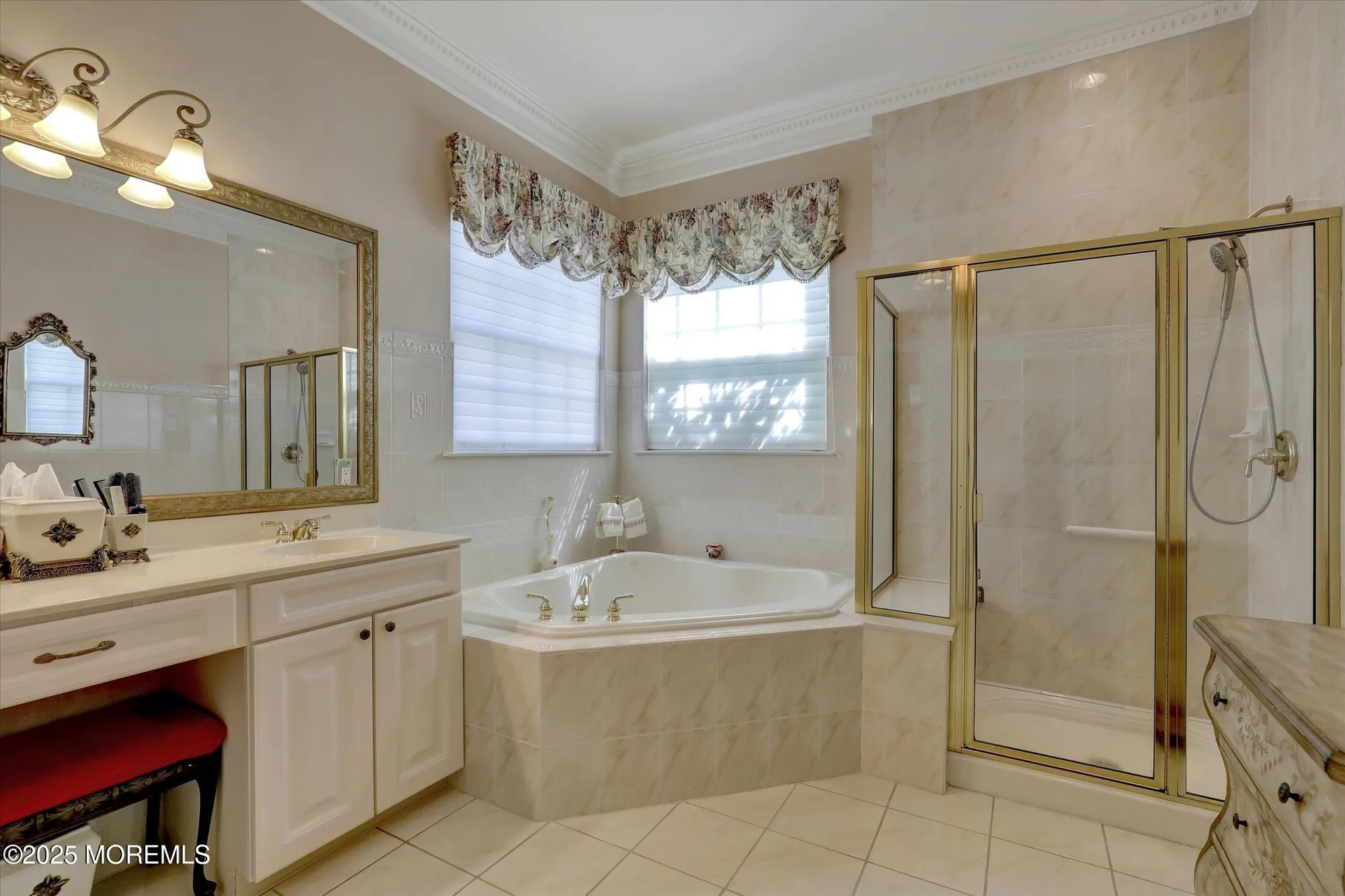 Property Slideshow image 11 of 53 | 57 carlisle dr, Jackson, NJ, 08527