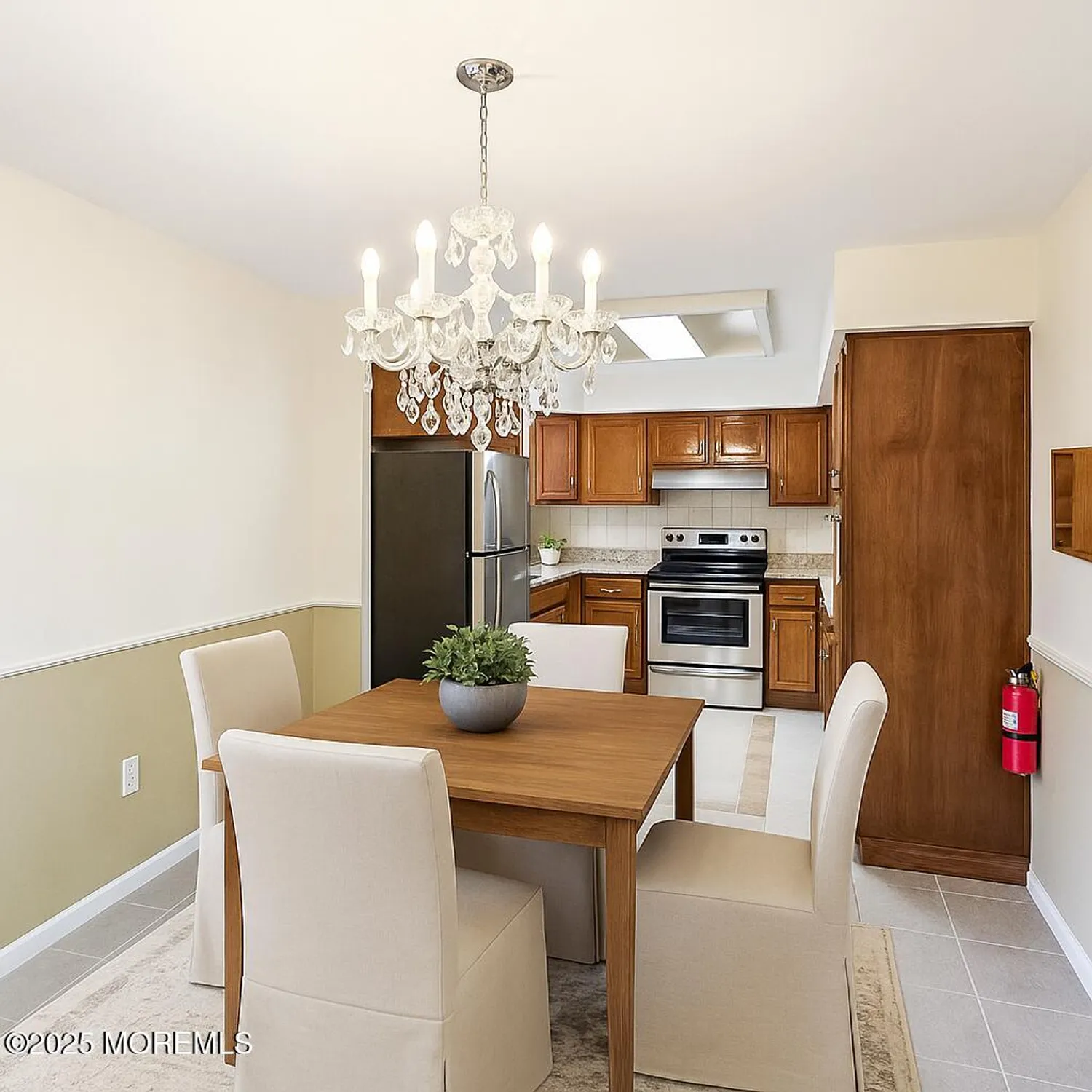 Property Slideshow image 13 of 36 | 374n new bedford ln, Monroe, NJ, 08831