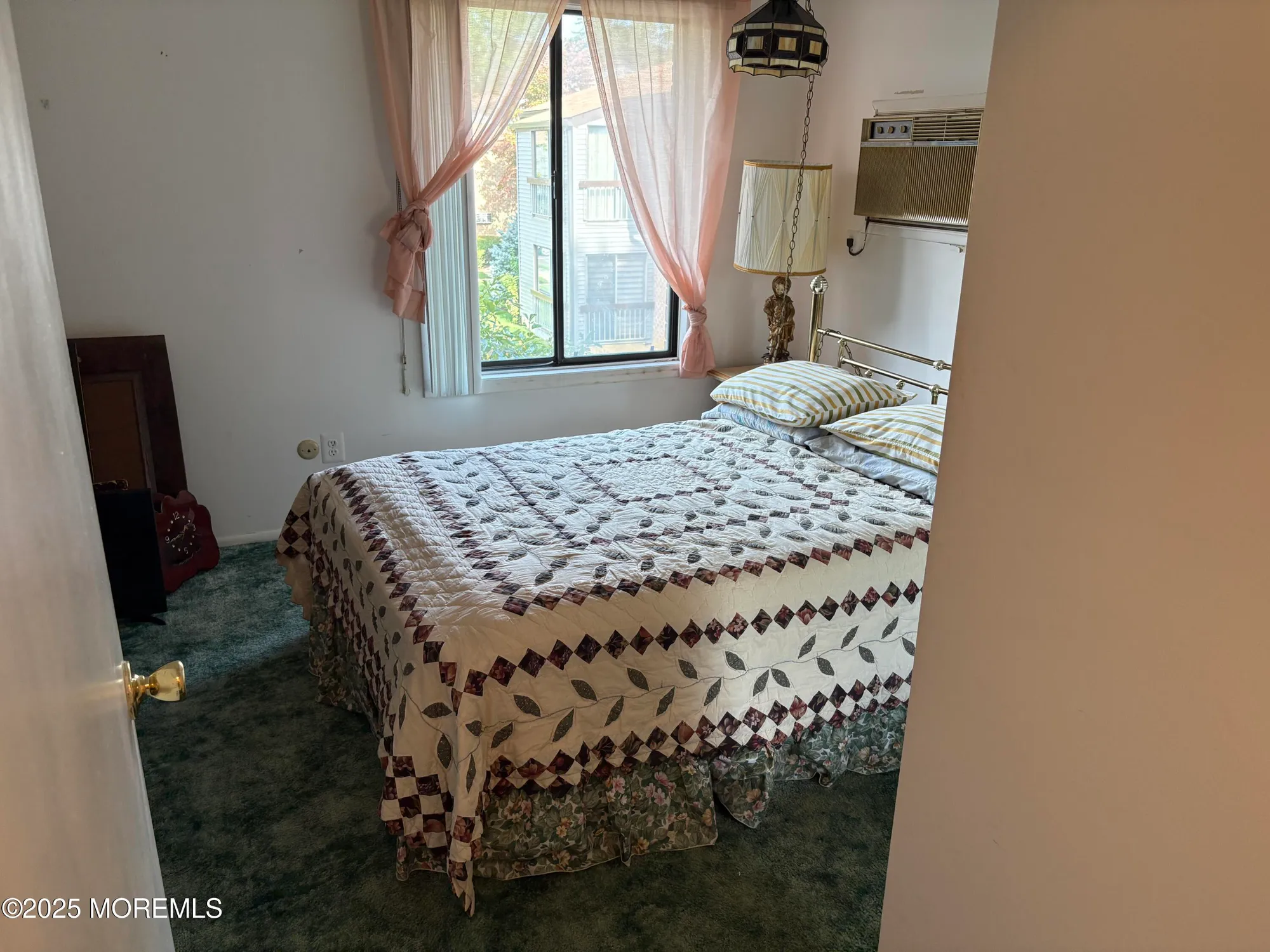 Property Slideshow image 11 of 21 | 204 covered bridge blvd f, Manalapan, NJ, 07726