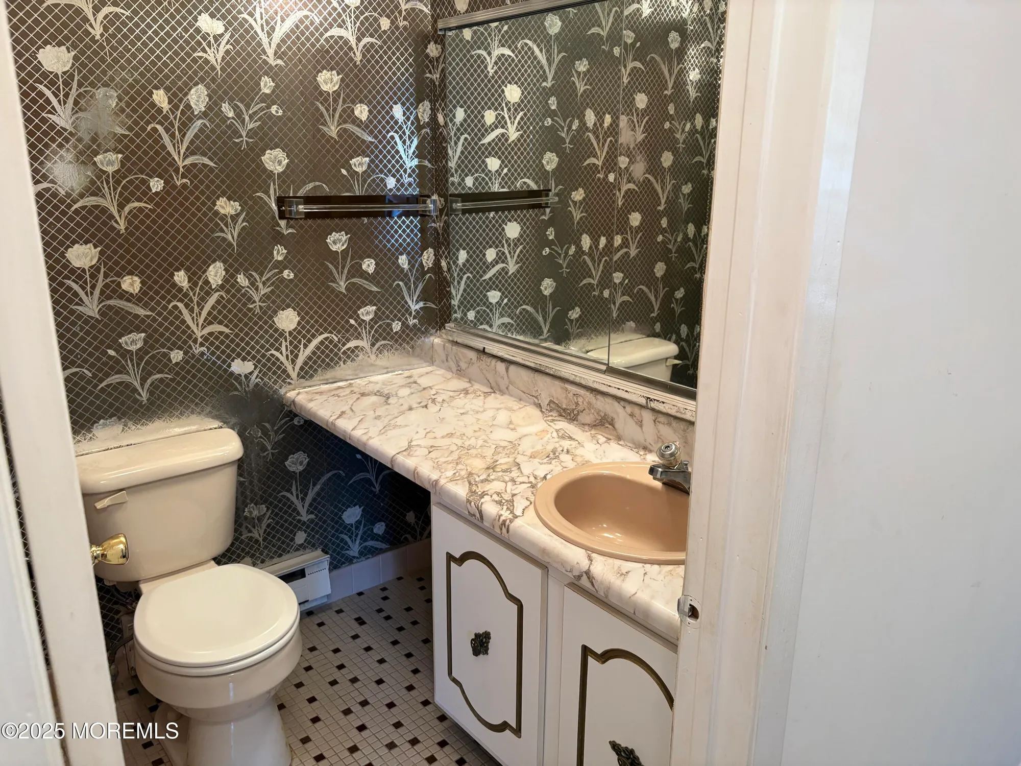 Property Slideshow image 16 of 21 | 204 covered bridge blvd f, Manalapan, NJ, 07726