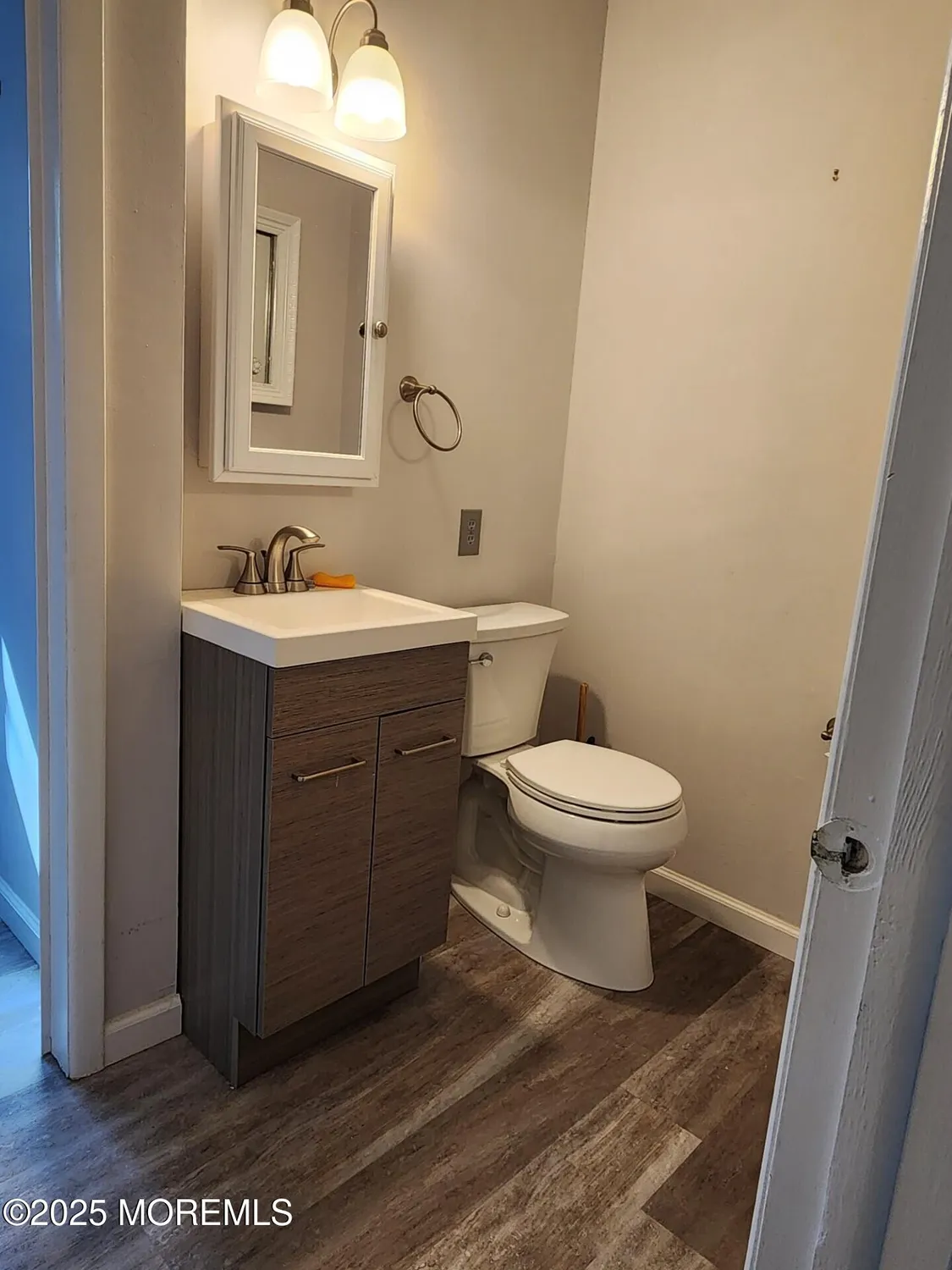 Property Slideshow image 15 of 18 | 16 hudson pkwy, Whiting, NJ, 08759