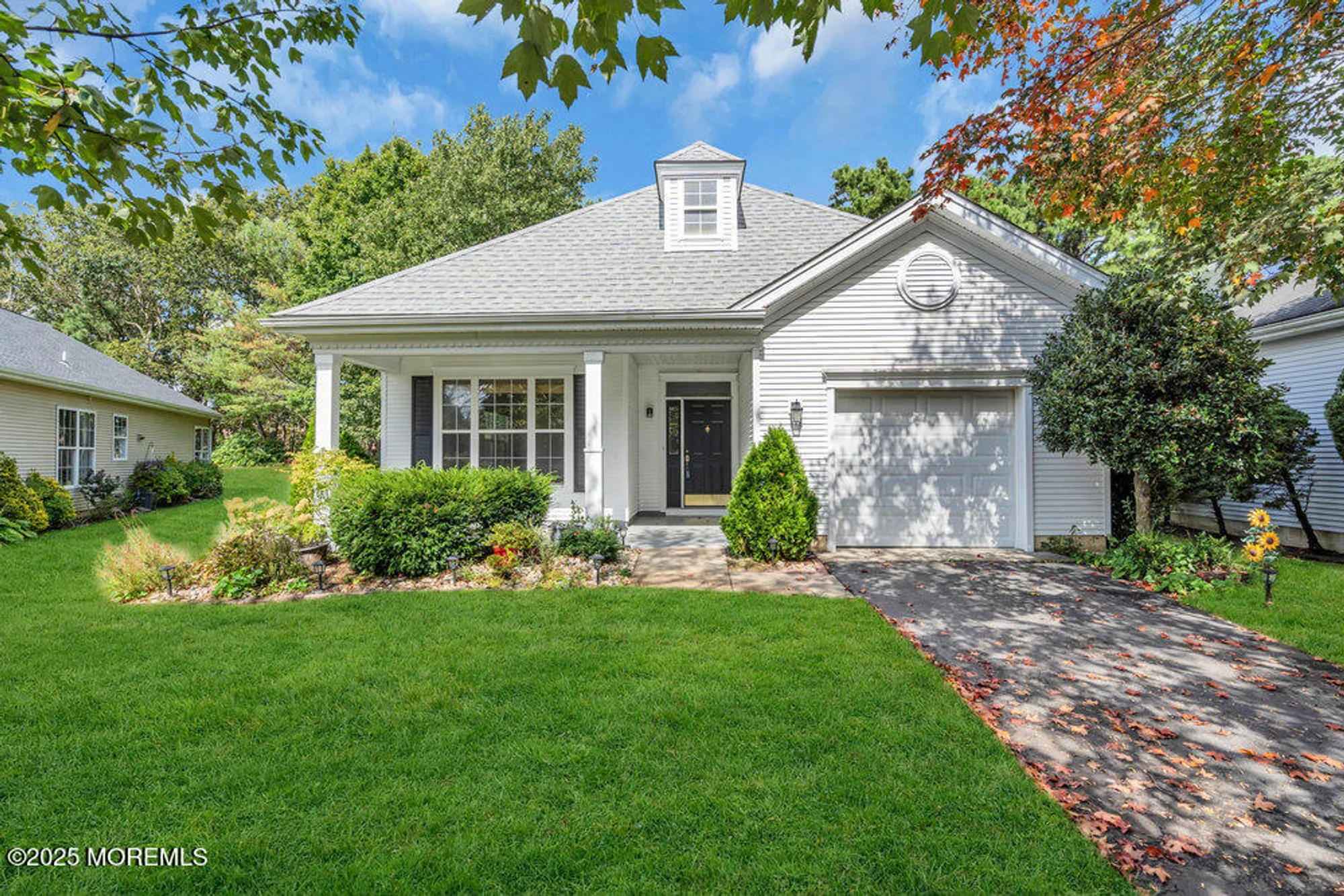 Property Slideshow image 4 of 26 | 18 evergreen springs dr, Lakewood, NJ, 08701