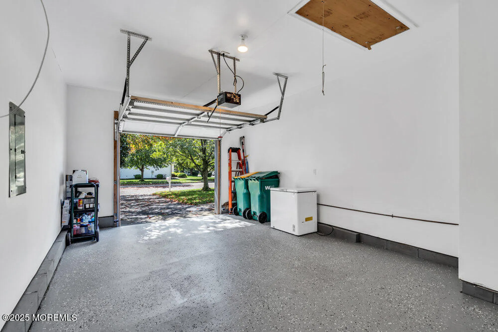 Property Slideshow image 23 of 26 | 18 evergreen springs dr, Lakewood, NJ, 08701