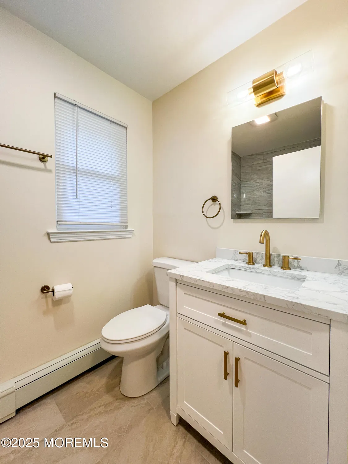 Property Slideshow image 16 of 18 | 16 catskill ct, Toms River, NJ, 08753