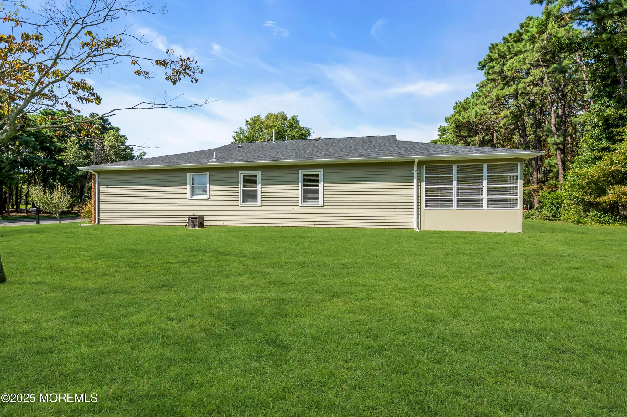 Property Slideshow image 41 of 41 | 23 lions head blvd, Brick, NJ, 08723