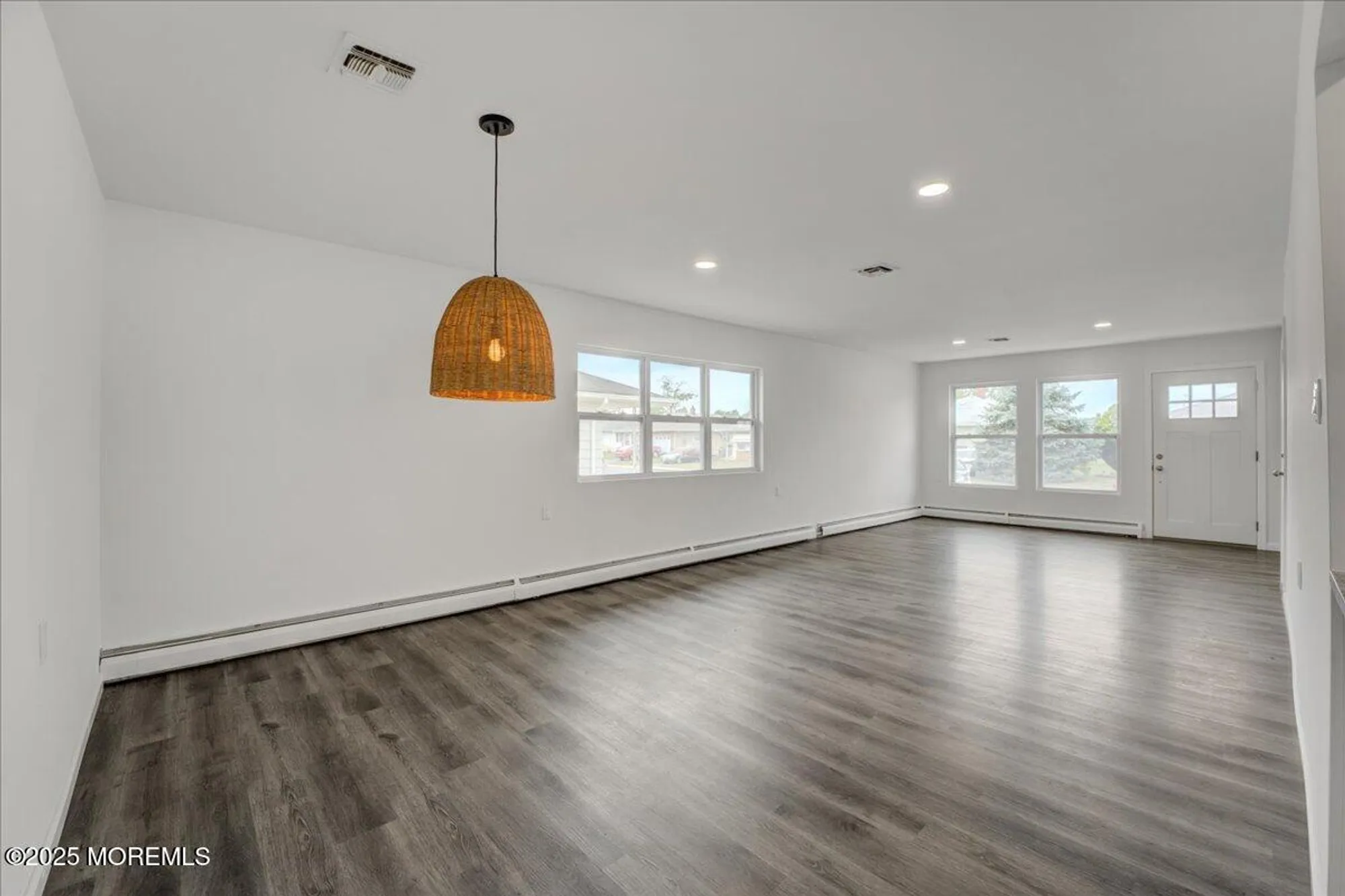 Property Slideshow image 5 of 18 | 7 frederiksted st, Toms River, NJ, 08757