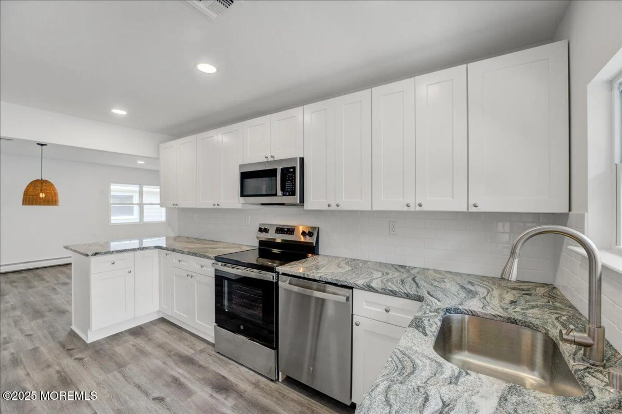 Property Slideshow image 10 of 18 | 7 frederiksted st, Toms River, NJ, 08757