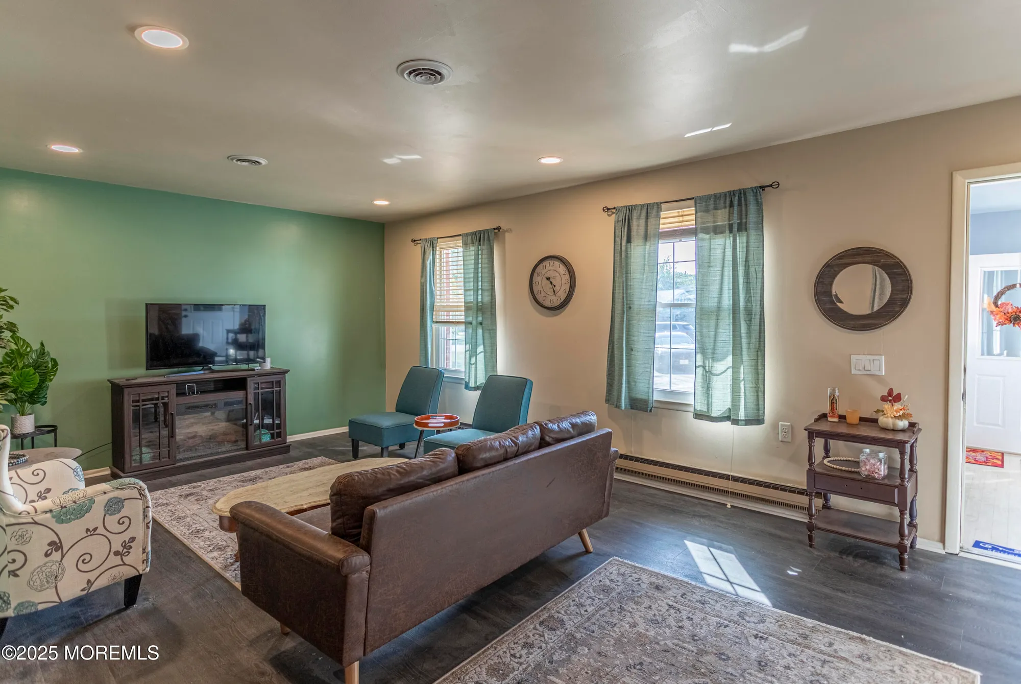 Property Slideshow image 5 of 21 | 1 adams ct, Whiting, NJ, 08759