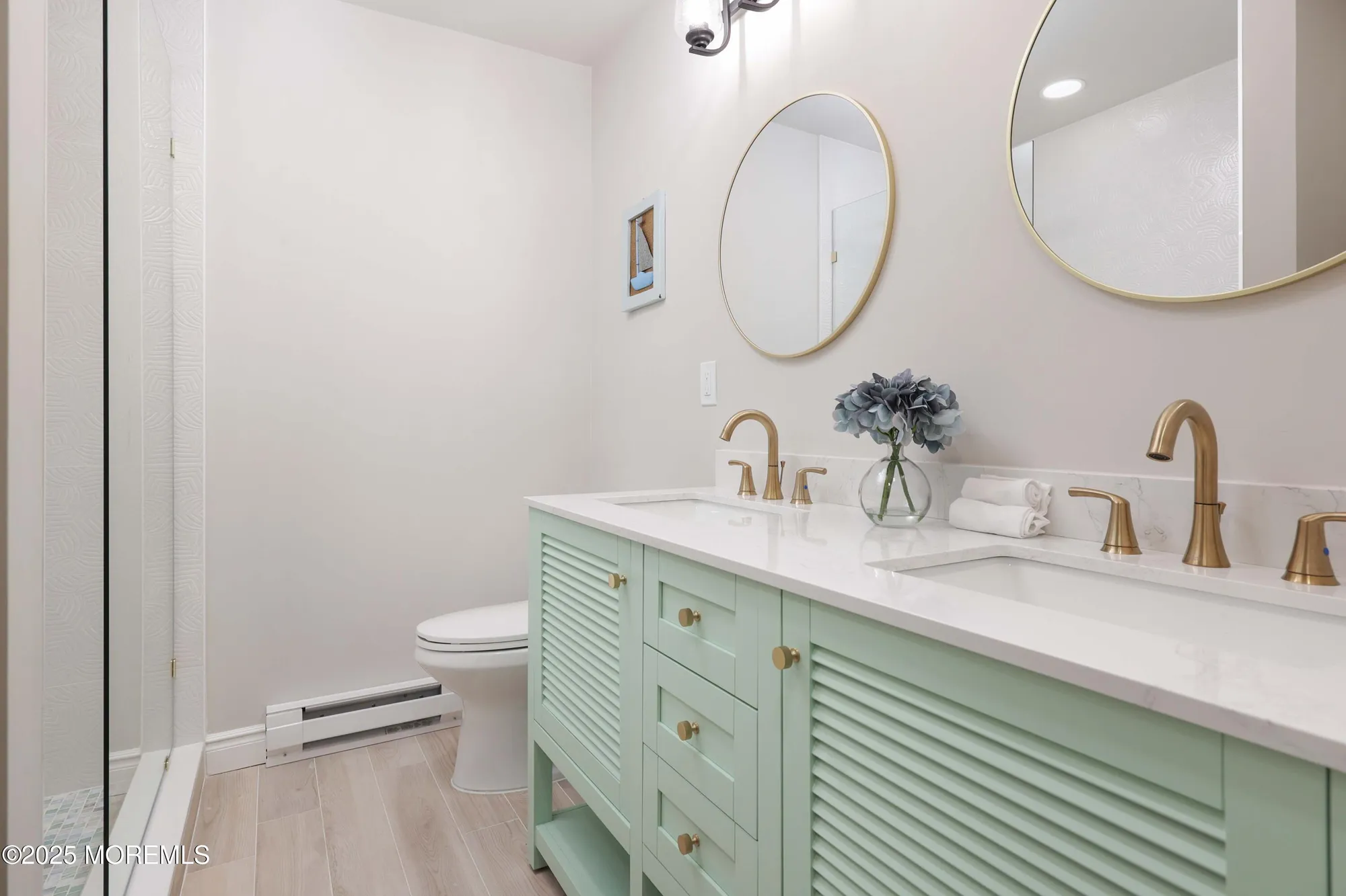 Property Slideshow image 14 of 34 | 12 ellsworth ct, Red Bank, NJ, 07701