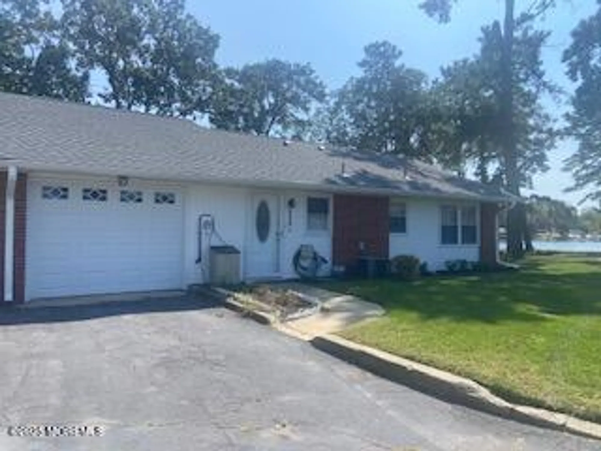 Property Slideshow image 35 of 48 | 646a plymouth dr, Lakewood, NJ, 08701