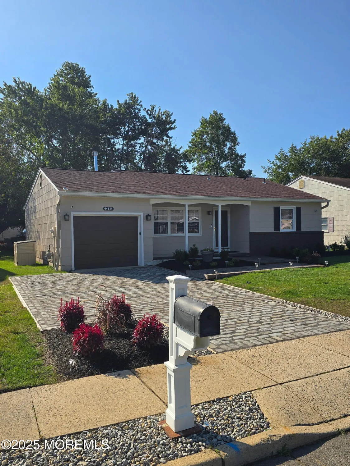 Property Slideshow image 4 of 21 | 135 northumberland dr, Toms River, NJ, 08757