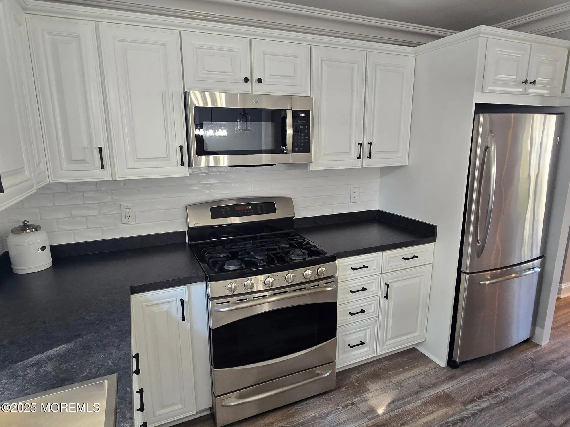 Property Slideshow image 13 of 21 | 135 northumberland dr, Toms River, NJ, 08757