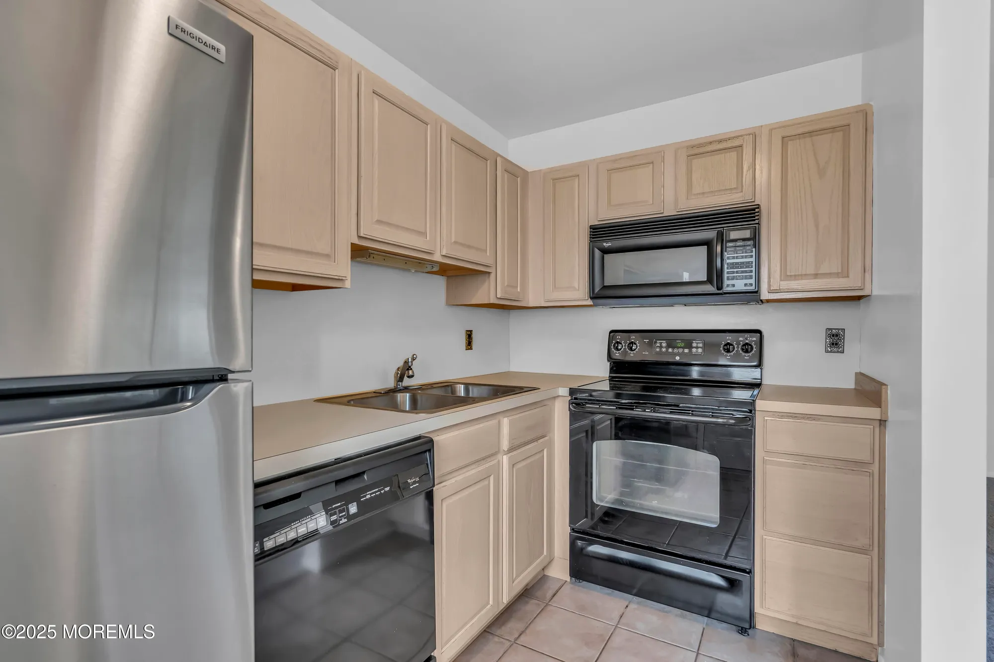 Property Slideshow image 12 of 27 | 29 arizona ave b, Whiting, NJ, 08759