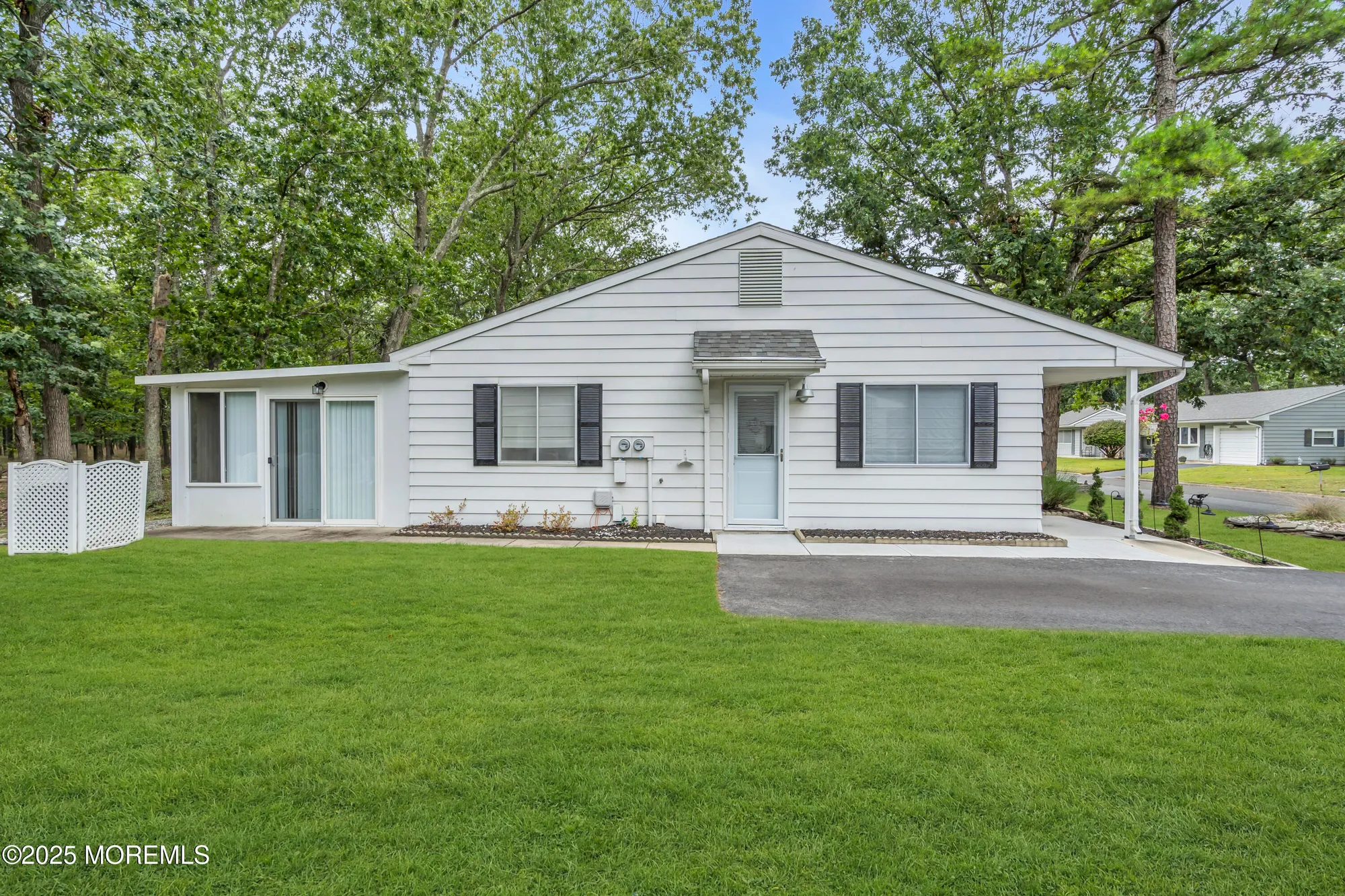 Property Slideshow image 22 of 27 | 29 arizona ave b, Whiting, NJ, 08759