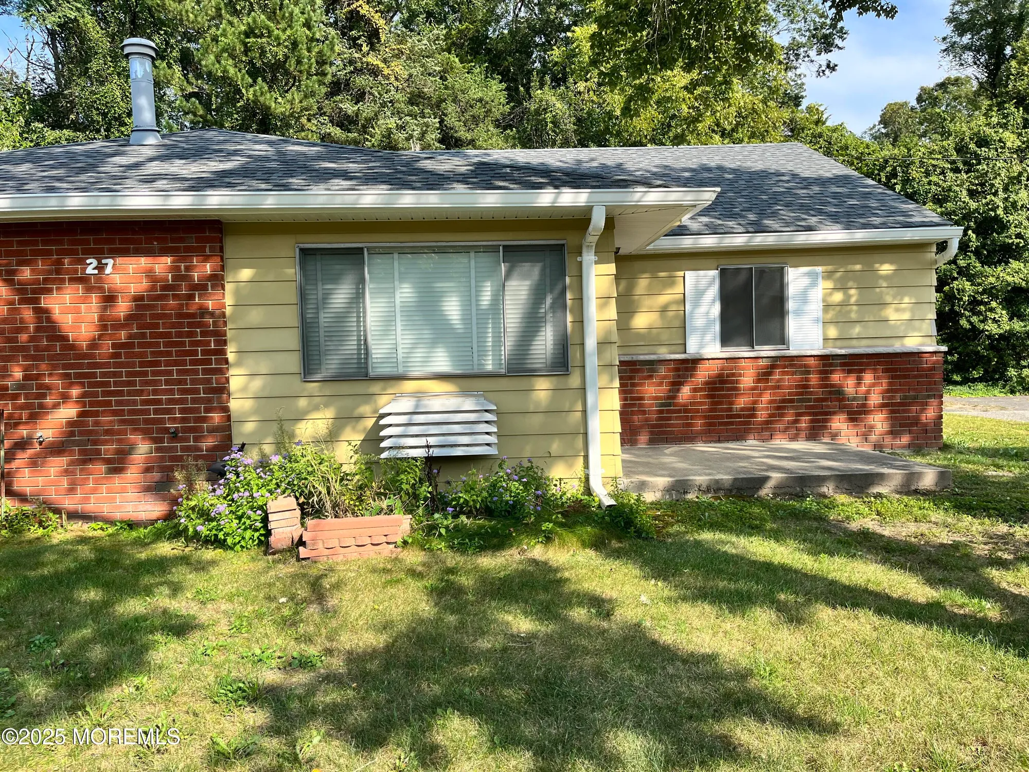 Property Slideshow image 2 of 17 | 27 pheasant st a, Manchester, NJ, 08759