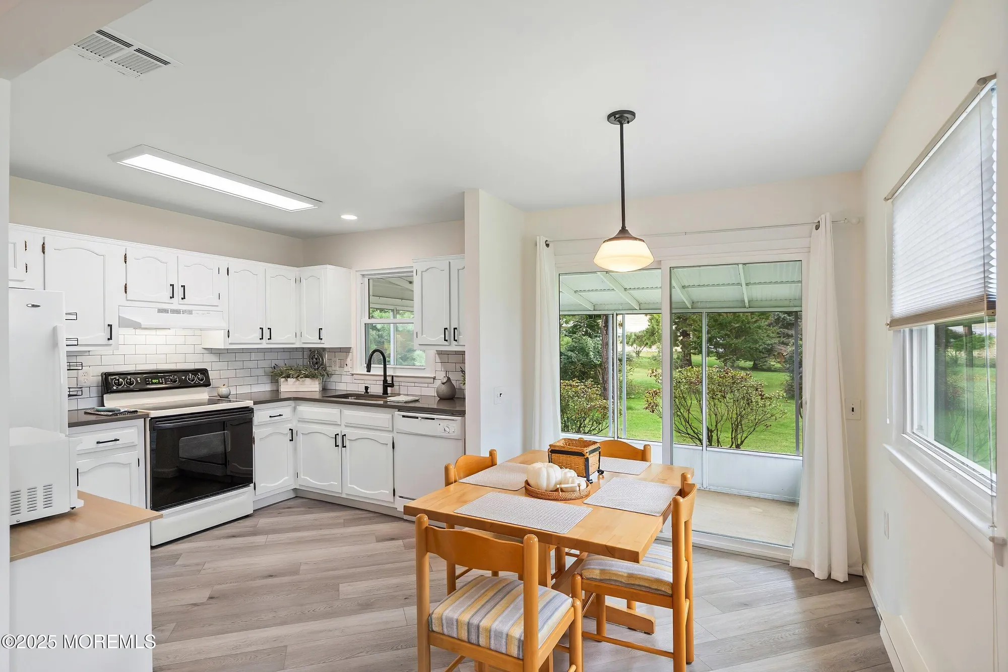 Property Slideshow image 12 of 53 | 54 columbus blvd, Whiting, NJ, 08759