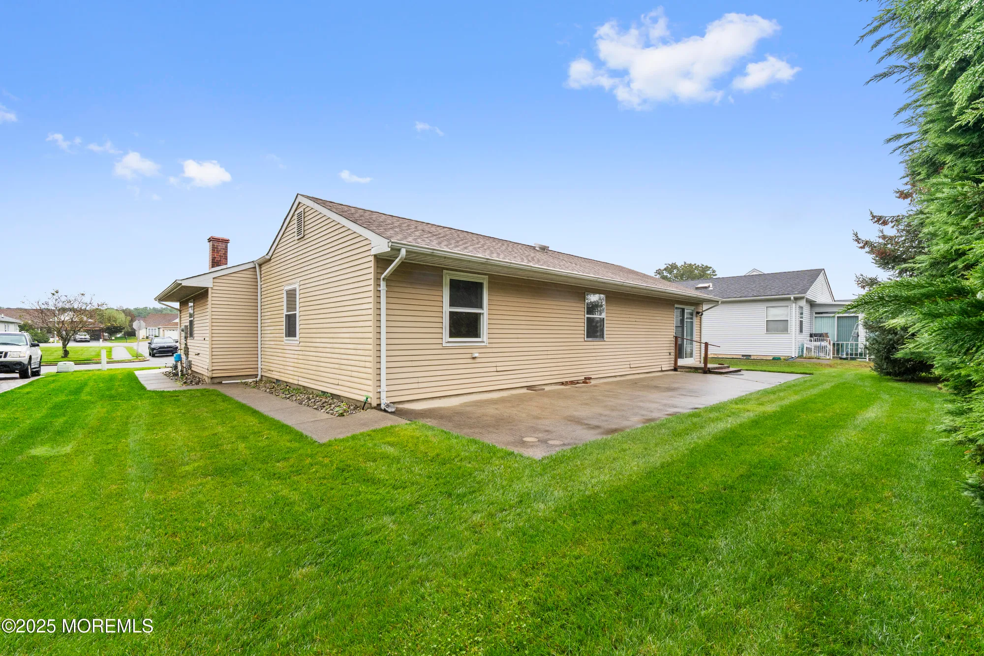 Property Slideshow image 20 of 23 | 51 trent dr, Toms River, NJ, 08757