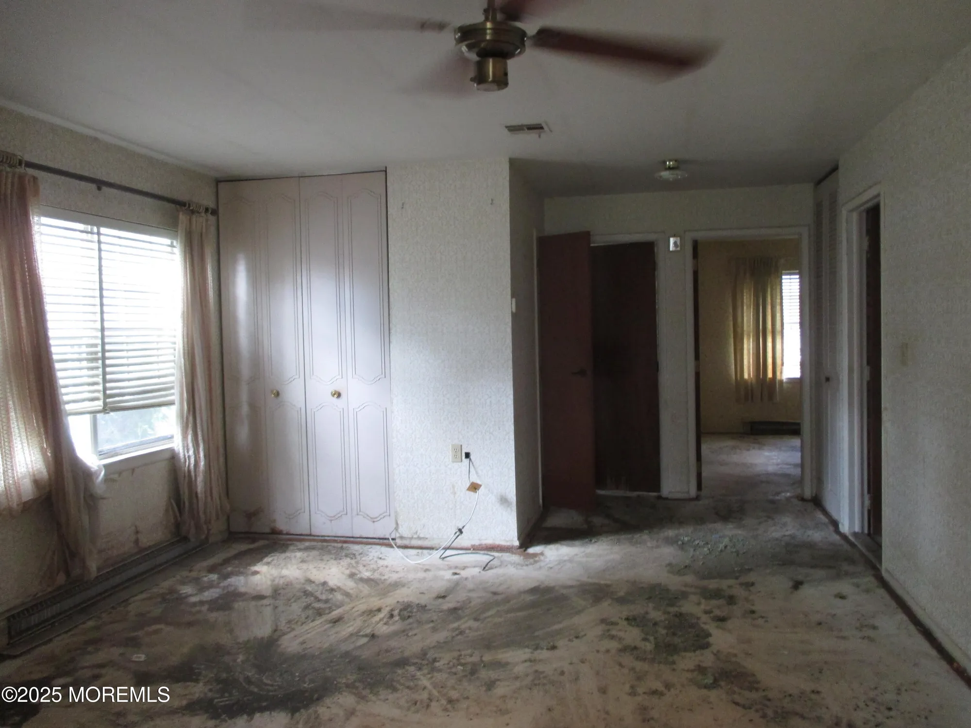 Property Slideshow image 7 of 23 | 531a dartmoor ct, Lakewood, NJ, 08701