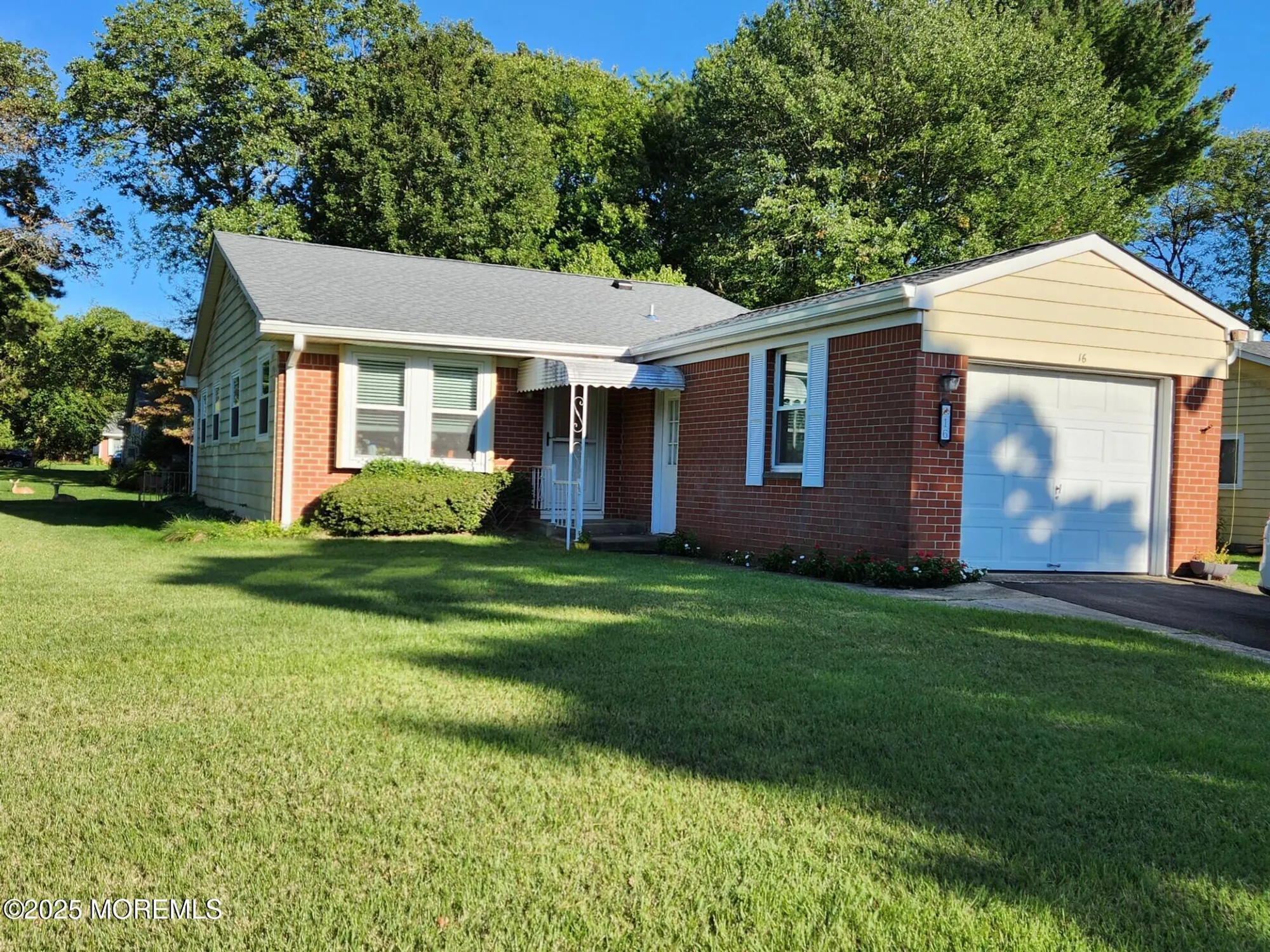 Property Slideshow image 1 of 18 | 16 hudson pkwy, Whiting, NJ, 08759