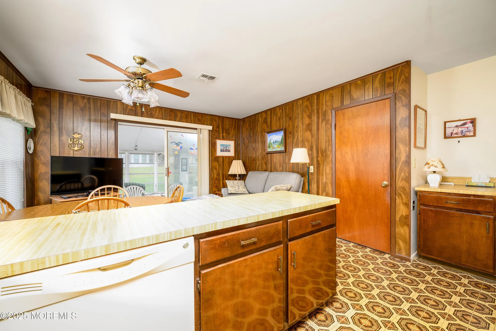 Property Slideshow image 13 of 30 | 4 puerto vallarta st, Toms River, NJ, 08757