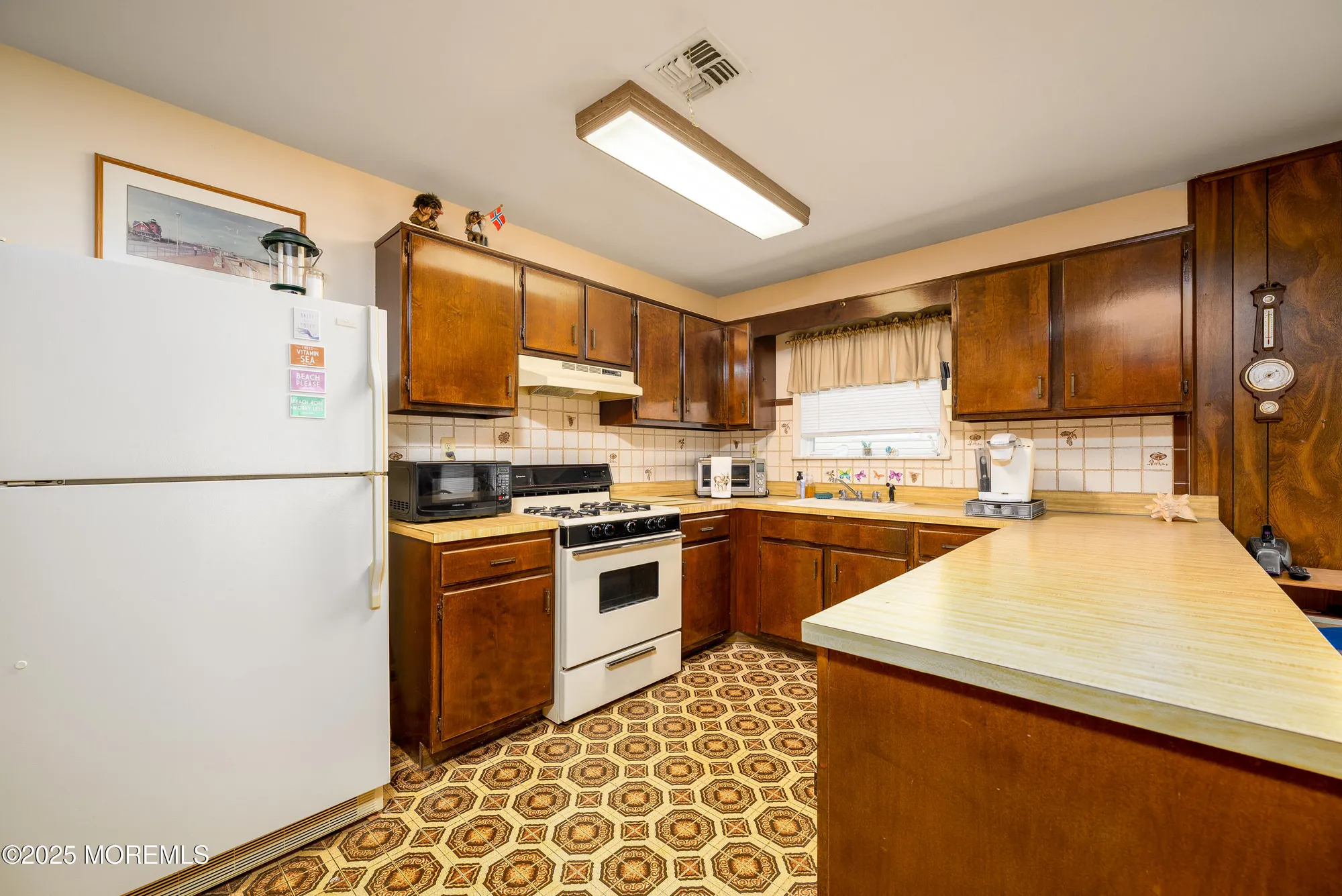 Property Slideshow image 10 of 30 | 4 puerto vallarta st, Toms River, NJ, 08757