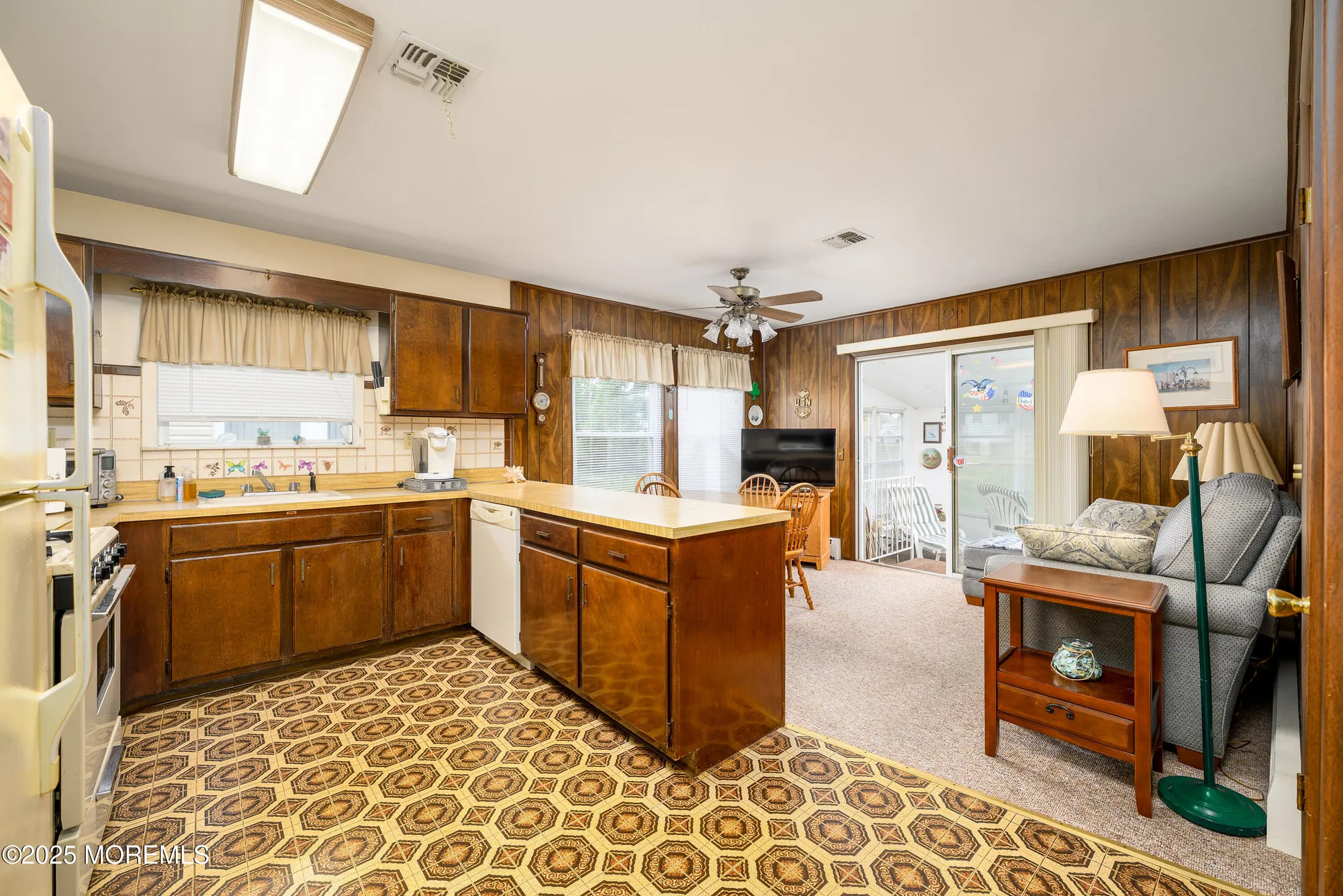 Property Slideshow image 11 of 30 | 4 puerto vallarta st, Toms River, NJ, 08757