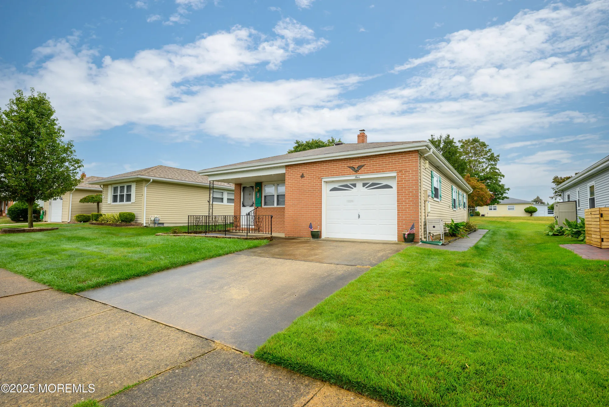 Property Slideshow image 2 of 30 | 4 puerto vallarta st, Toms River, NJ, 08757