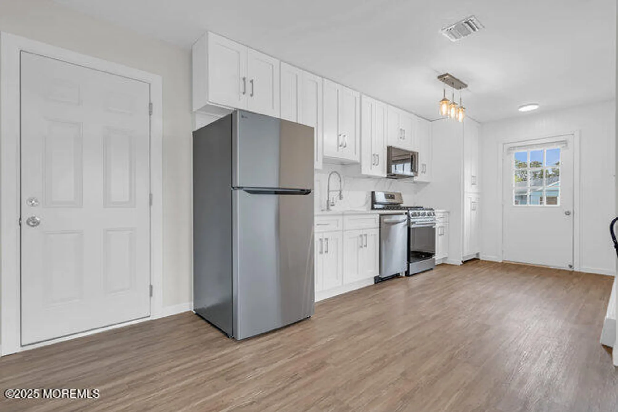 Property Slideshow image 5 of 18 | 74 fox glove run, Toms River, NJ, 08755