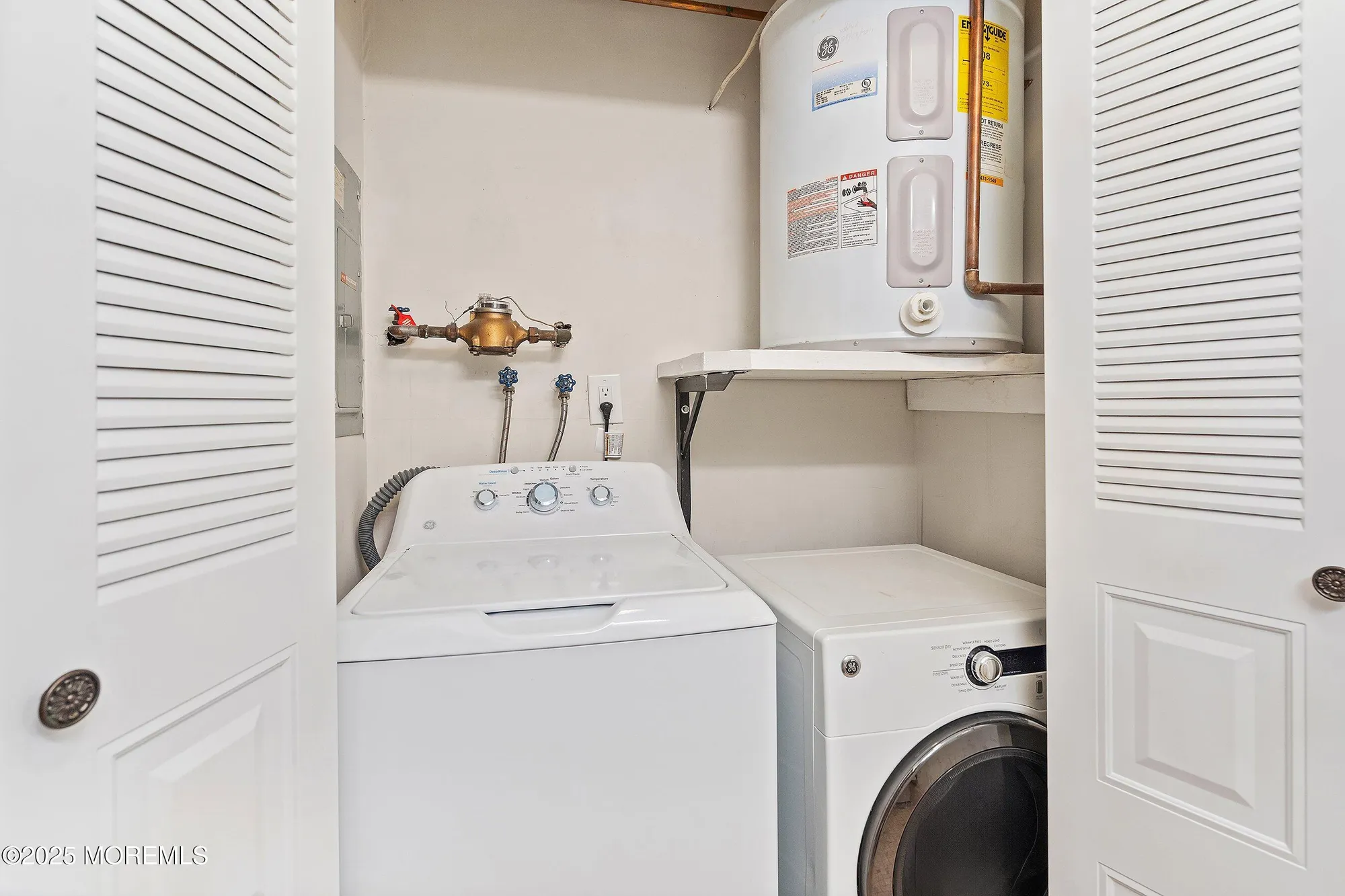 Property Slideshow image 41 of 48 | 154 cross slope ct g, Manalapan, NJ, 07726