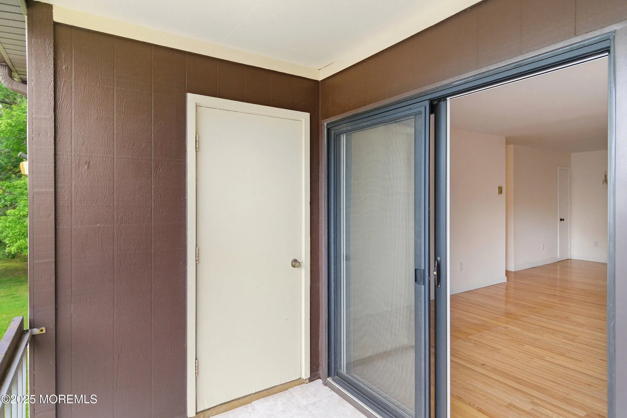 Property Slideshow image 38 of 48 | 154 cross slope ct g, Manalapan, NJ, 07726