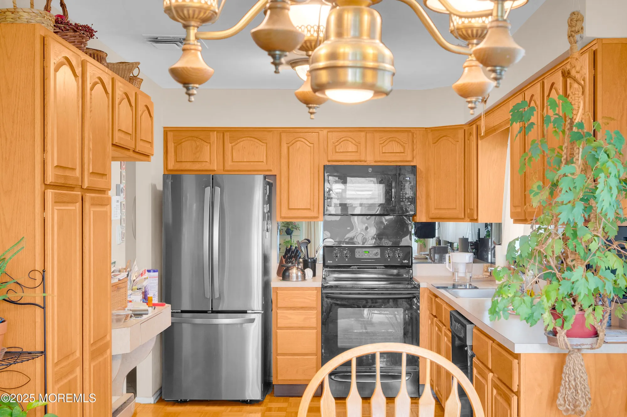 Property Slideshow image 16 of 27 | 5 gray ln, Brick, NJ, 08724