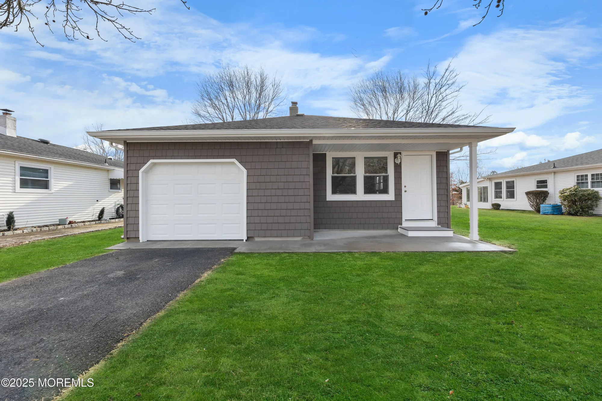 Property Slideshow image 1 of 30 | 927 jamaica blvd, Toms River, NJ, 08757