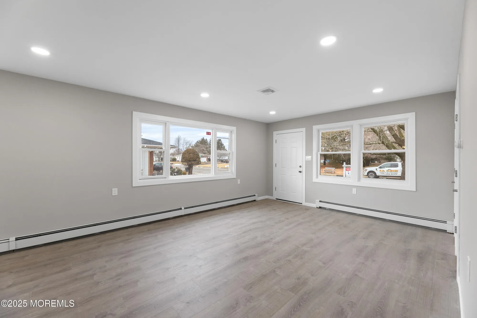 Property Slideshow image 10 of 30 | 927 jamaica blvd, Toms River, NJ, 08757