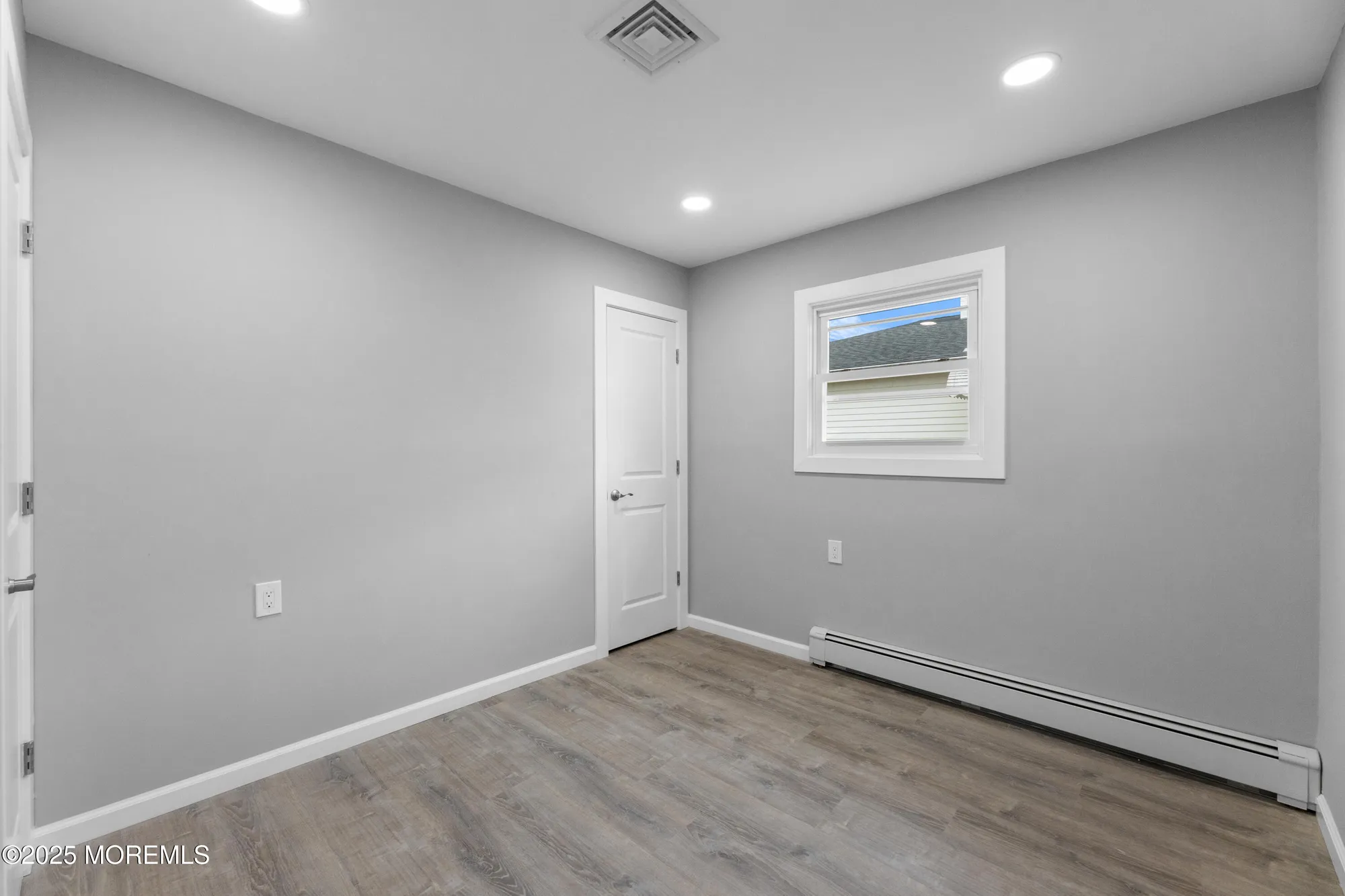 Property Slideshow image 24 of 30 | 927 jamaica blvd, Toms River, NJ, 08757