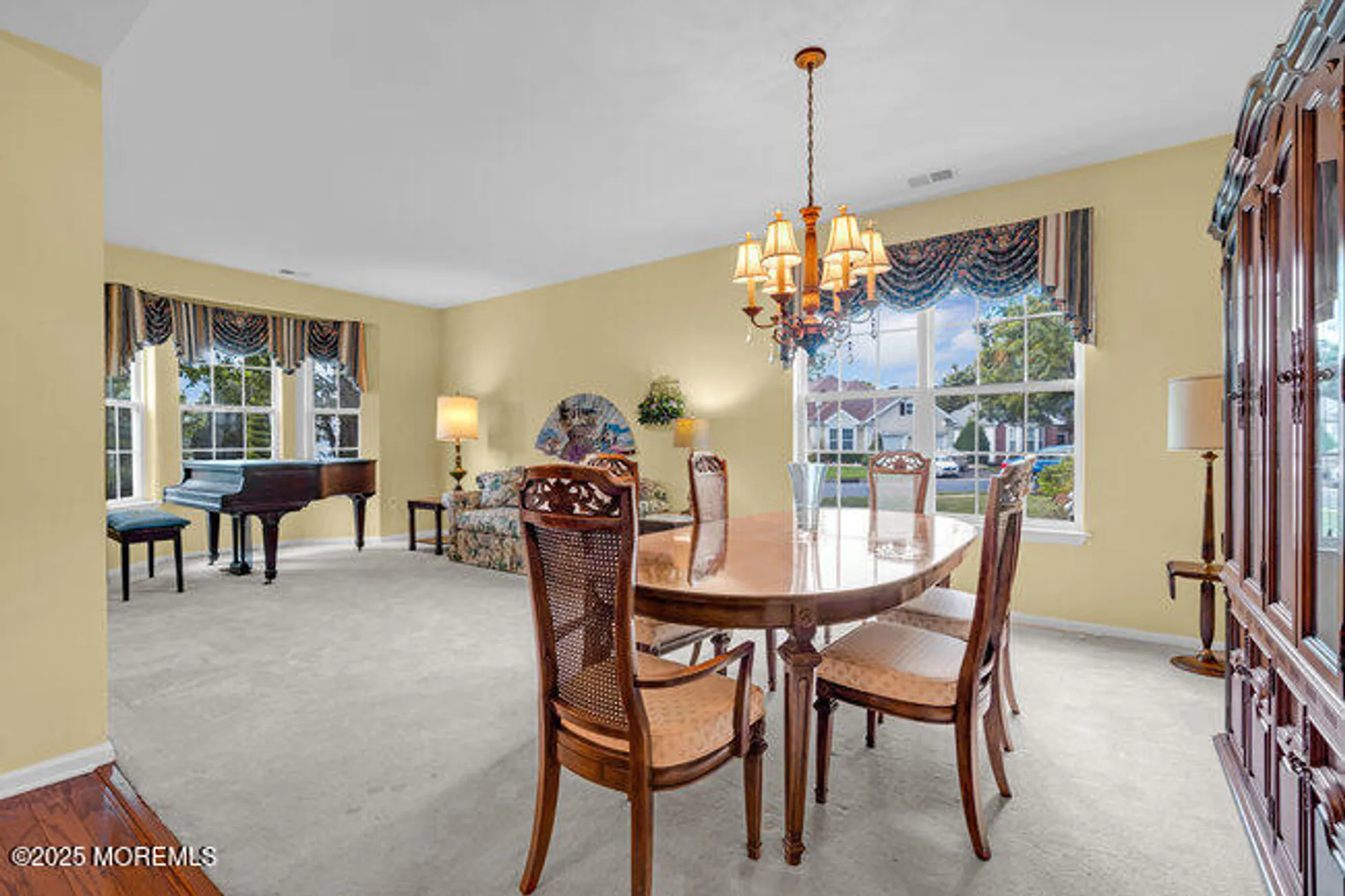 Property Slideshow image 10 of 59 | 5 banstead way, Jackson, NJ, 08527