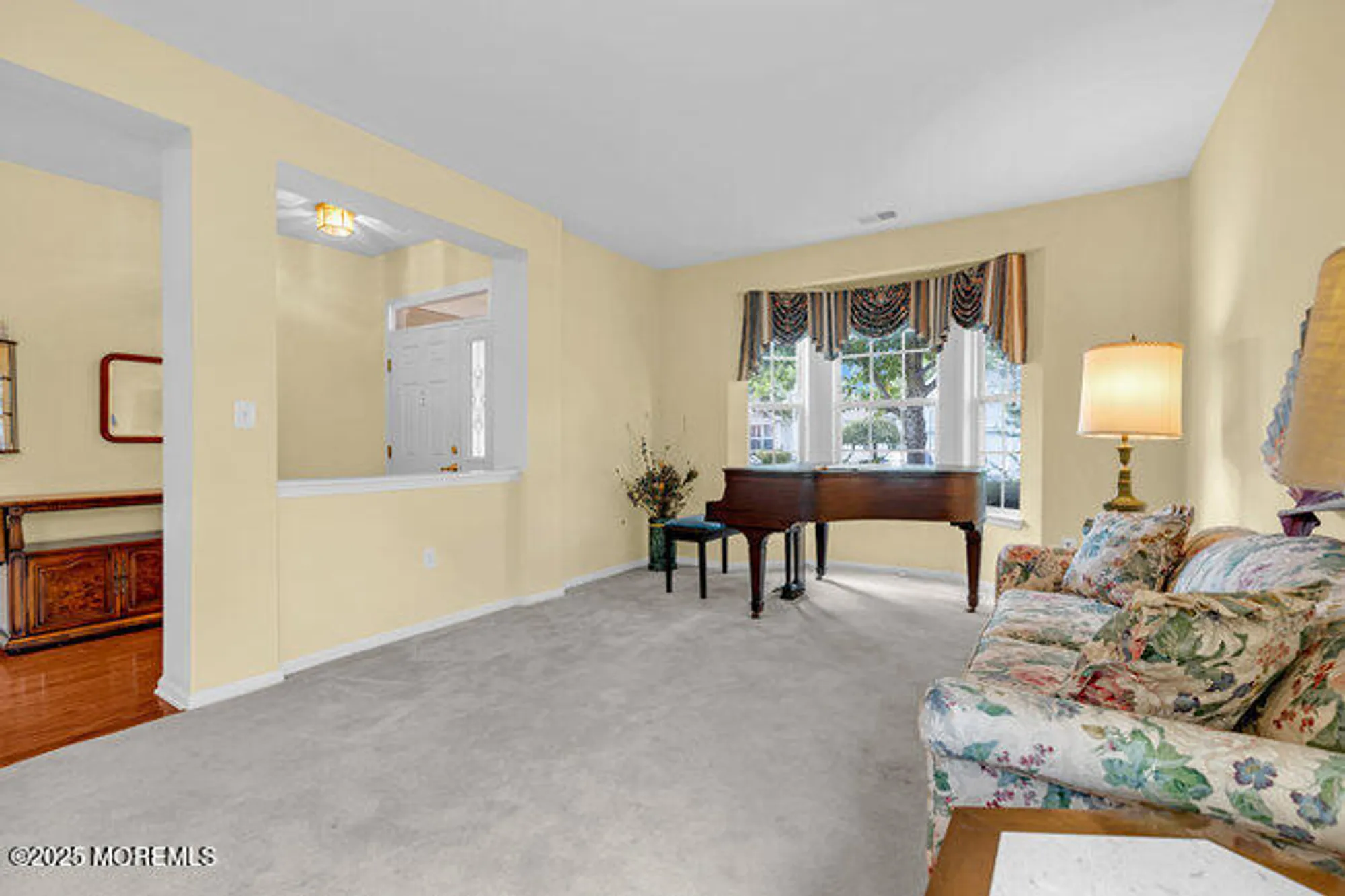 Property Slideshow image 13 of 59 | 5 banstead way, Jackson, NJ, 08527