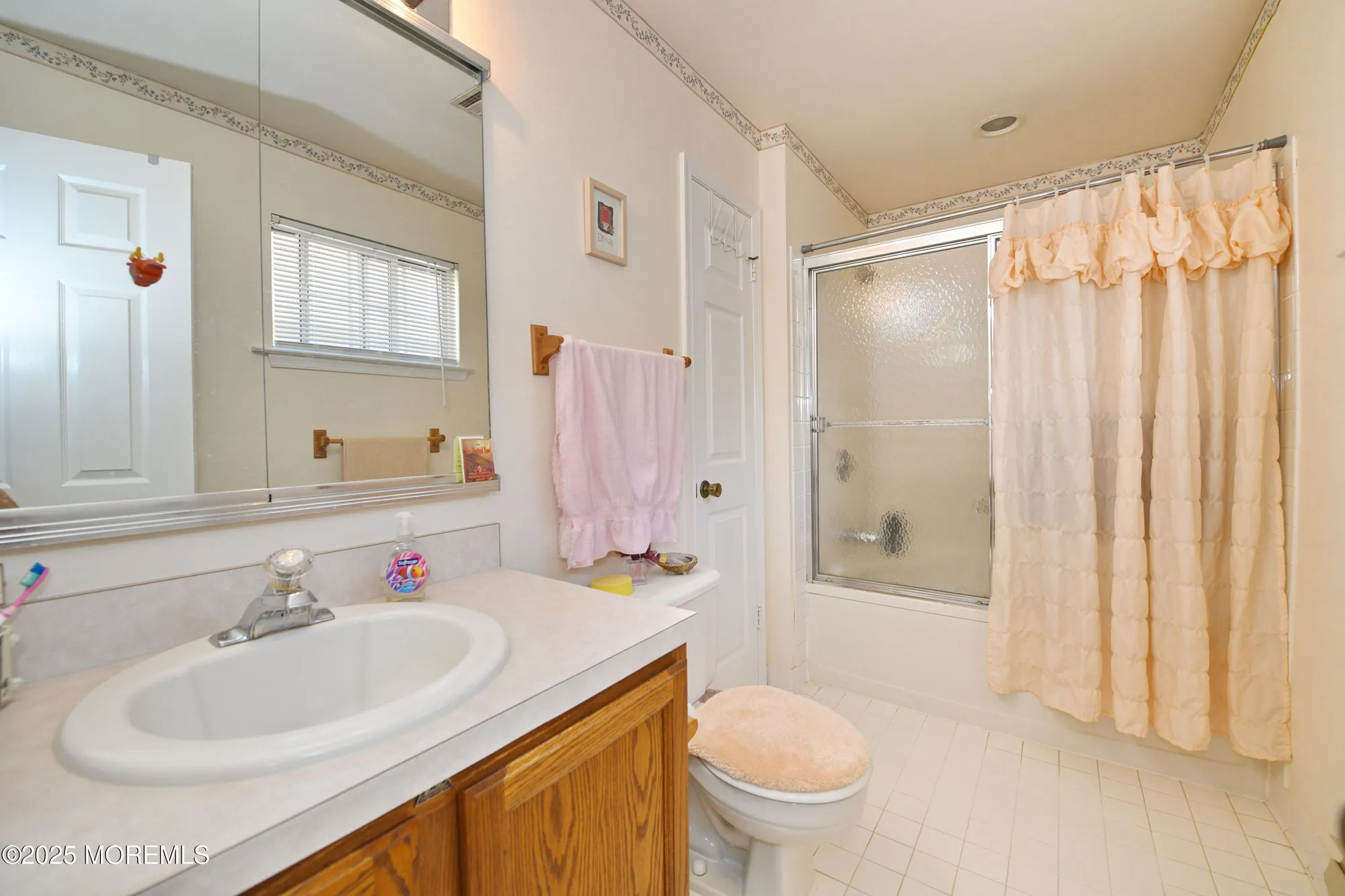 Property Slideshow image 17 of 25 | 661 azalea plz 661c, Monroe, NJ, 08831
