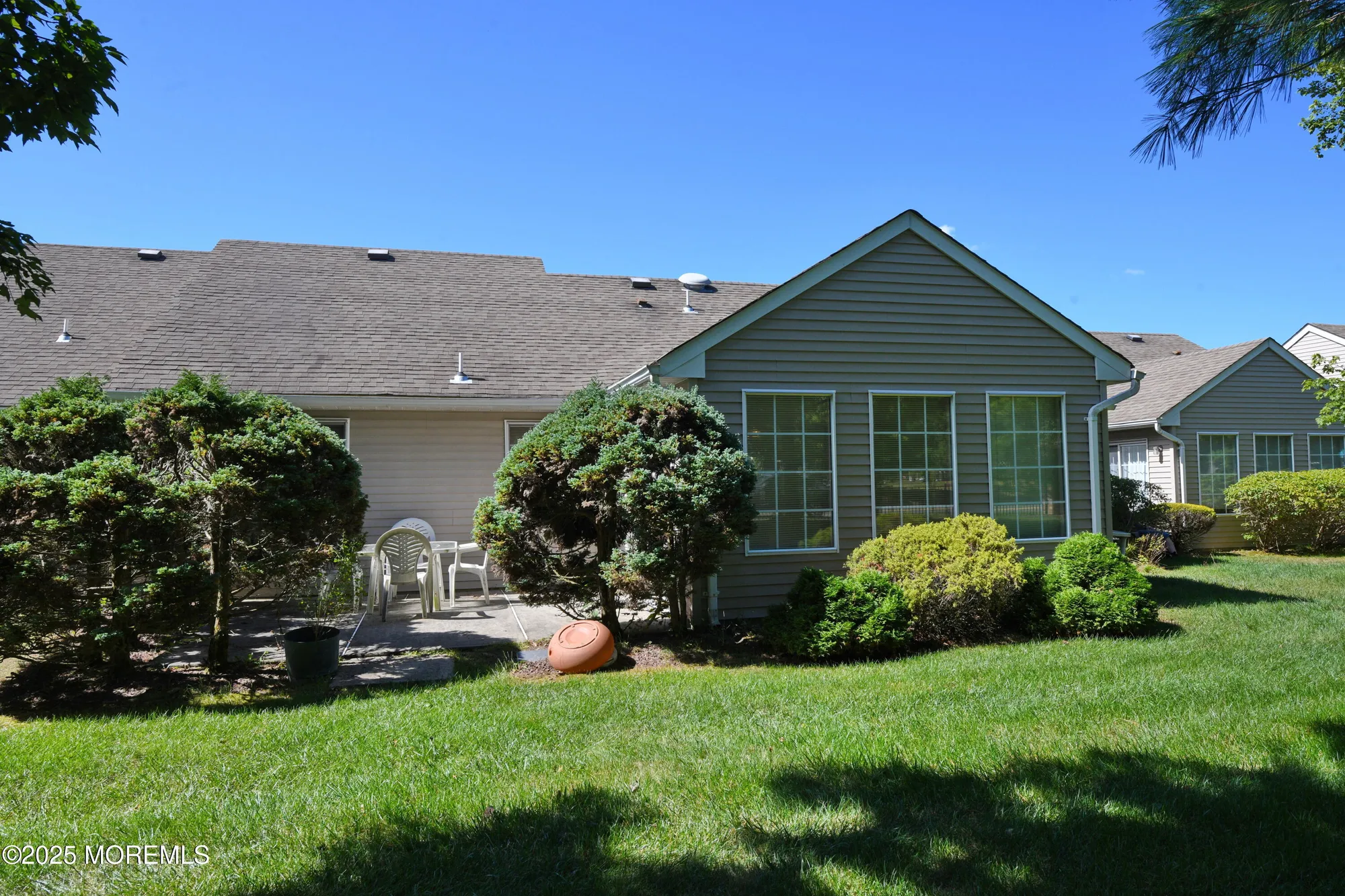 Property Slideshow image 20 of 25 | 661 azalea plz 661c, Monroe, NJ, 08831