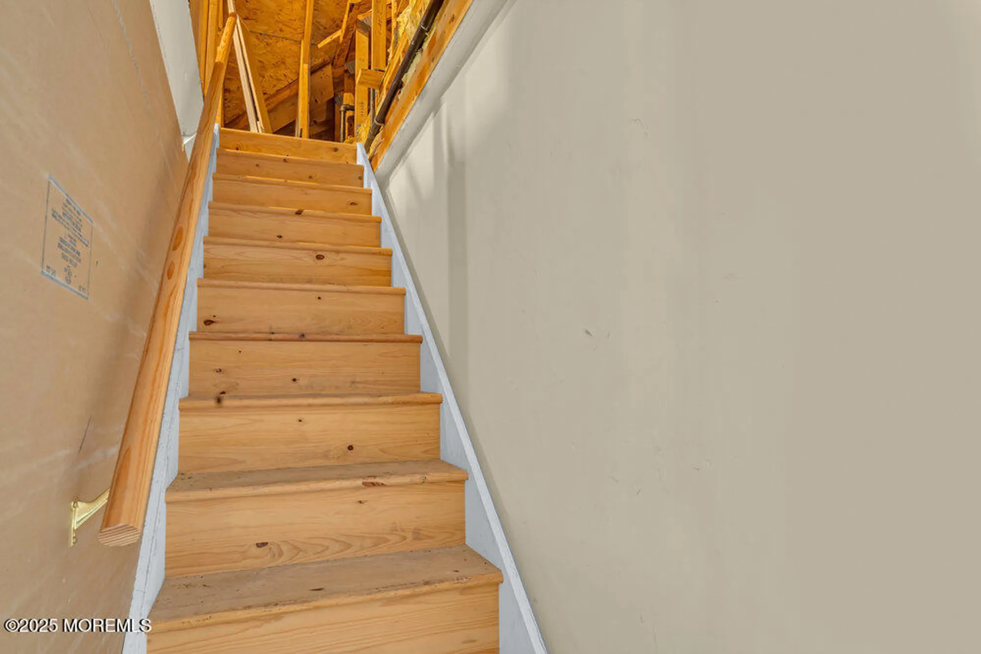 Property Slideshow image 40 of 47 | 31 crenshaw ct, Monroe, NJ, 08831