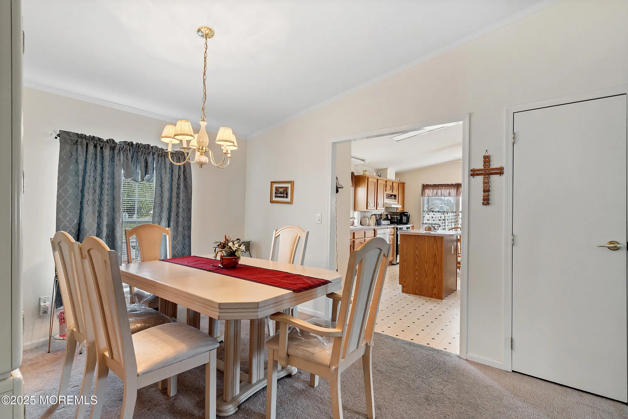 Property Slideshow image 6 of 18 | 75 perrys ln, Manahawkin, NJ, 08050